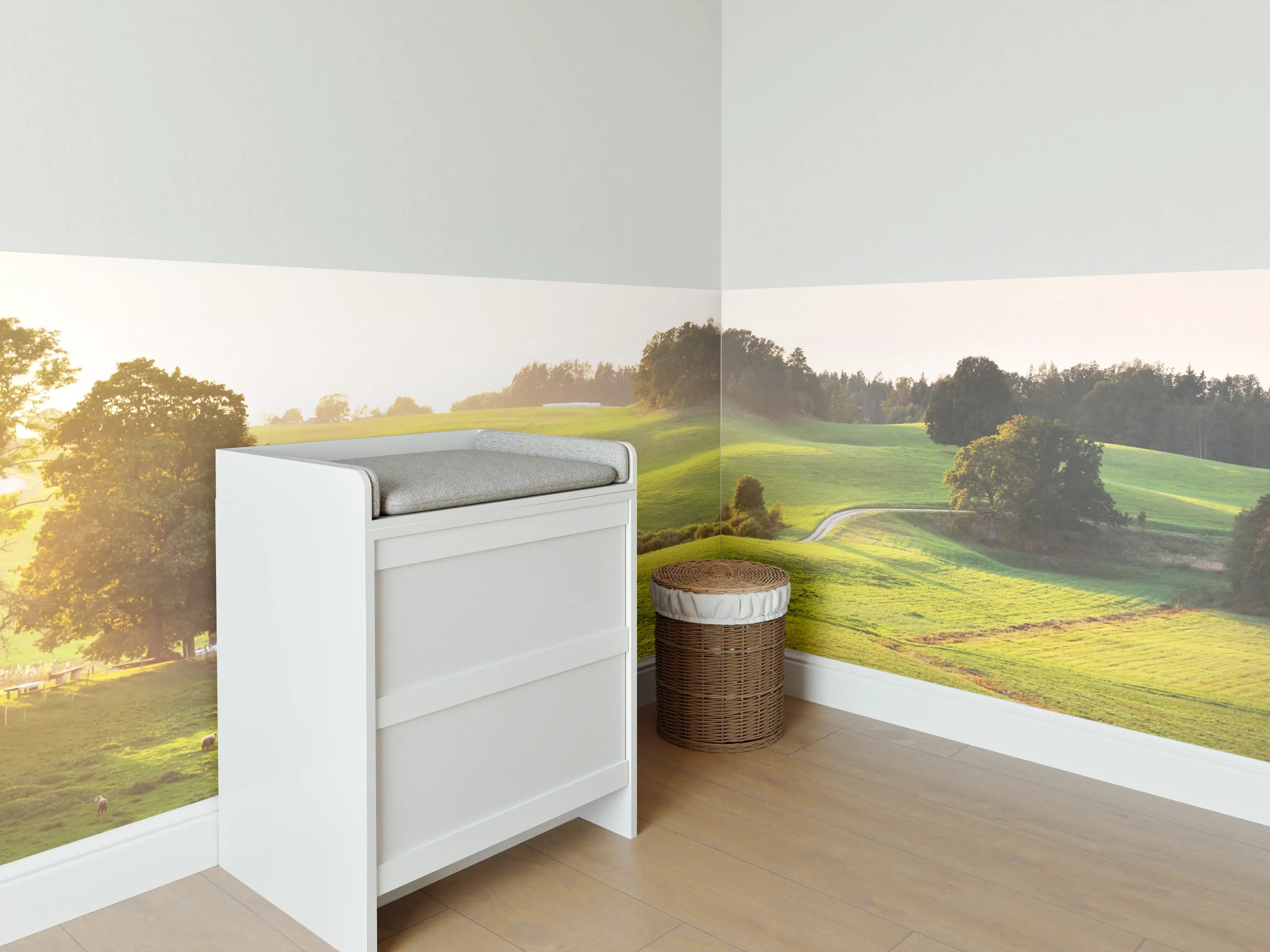 Babyzimmer Wandgestaltung - Grüne Hügellandschaft bei Sonnenuntergang