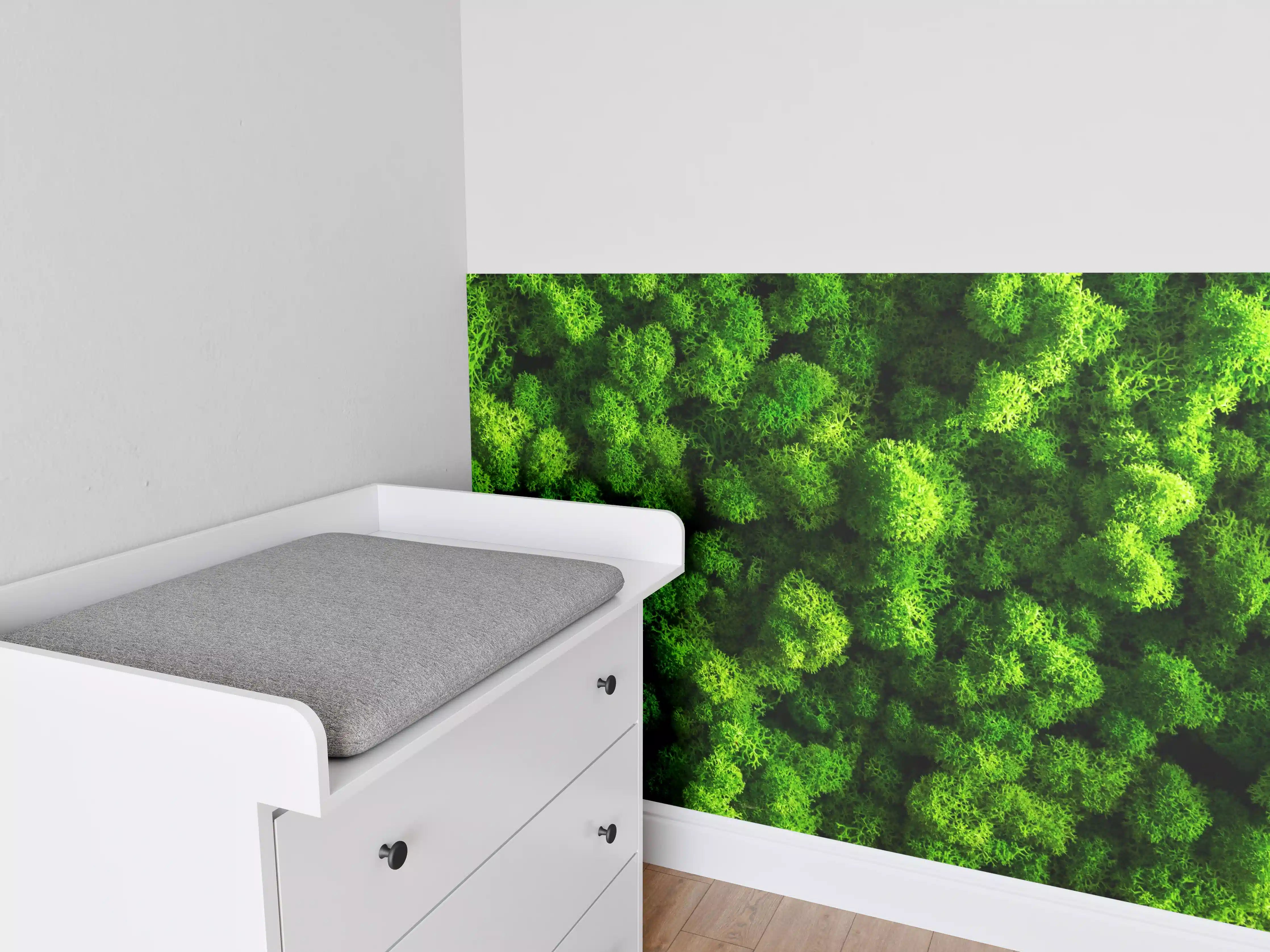Babyzimmer Wandgestaltung - Grünes Moosdickicht im Nahbereich