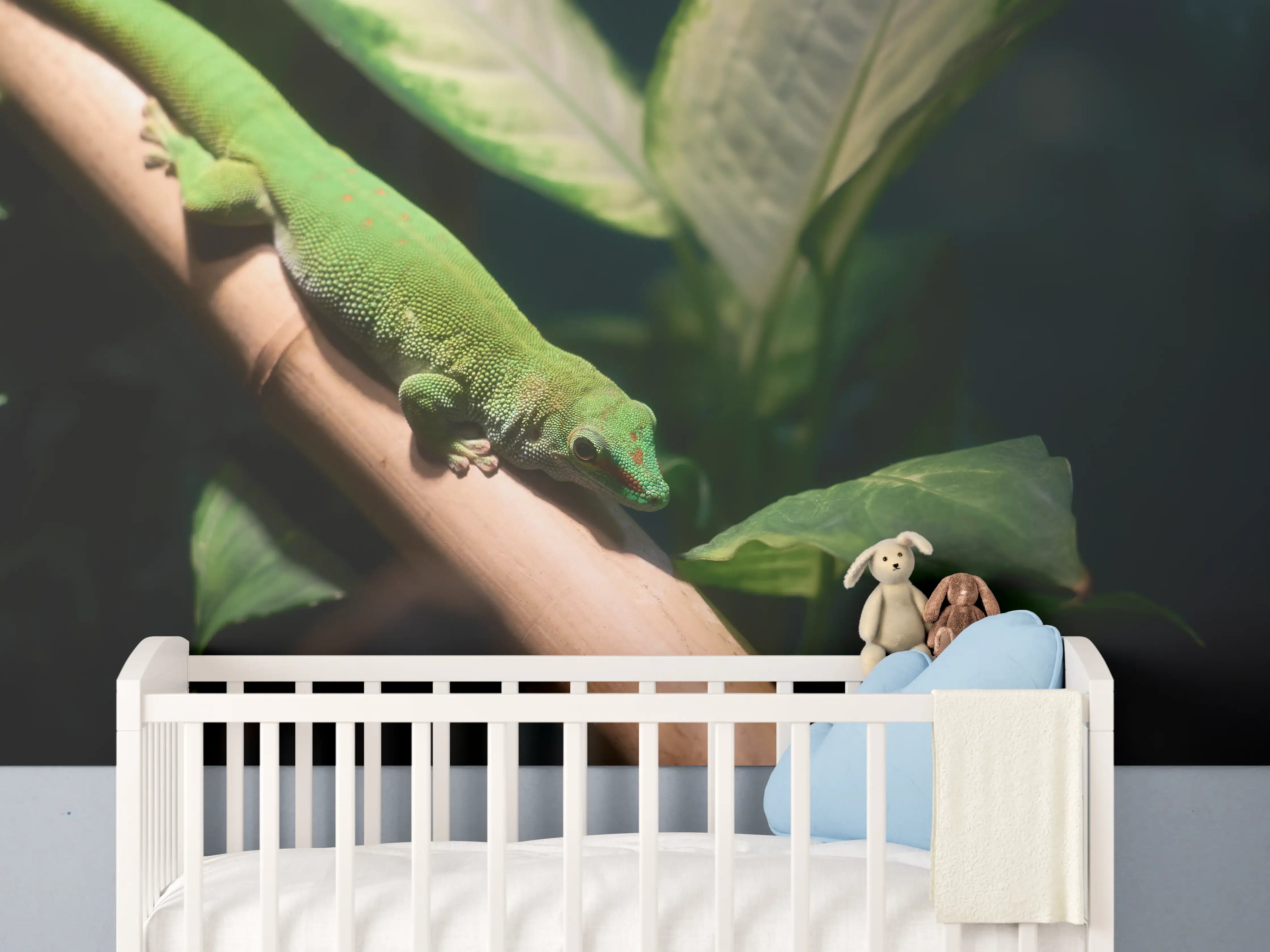 Babyzimmer Wandgestaltung - Grünliche Eidechse