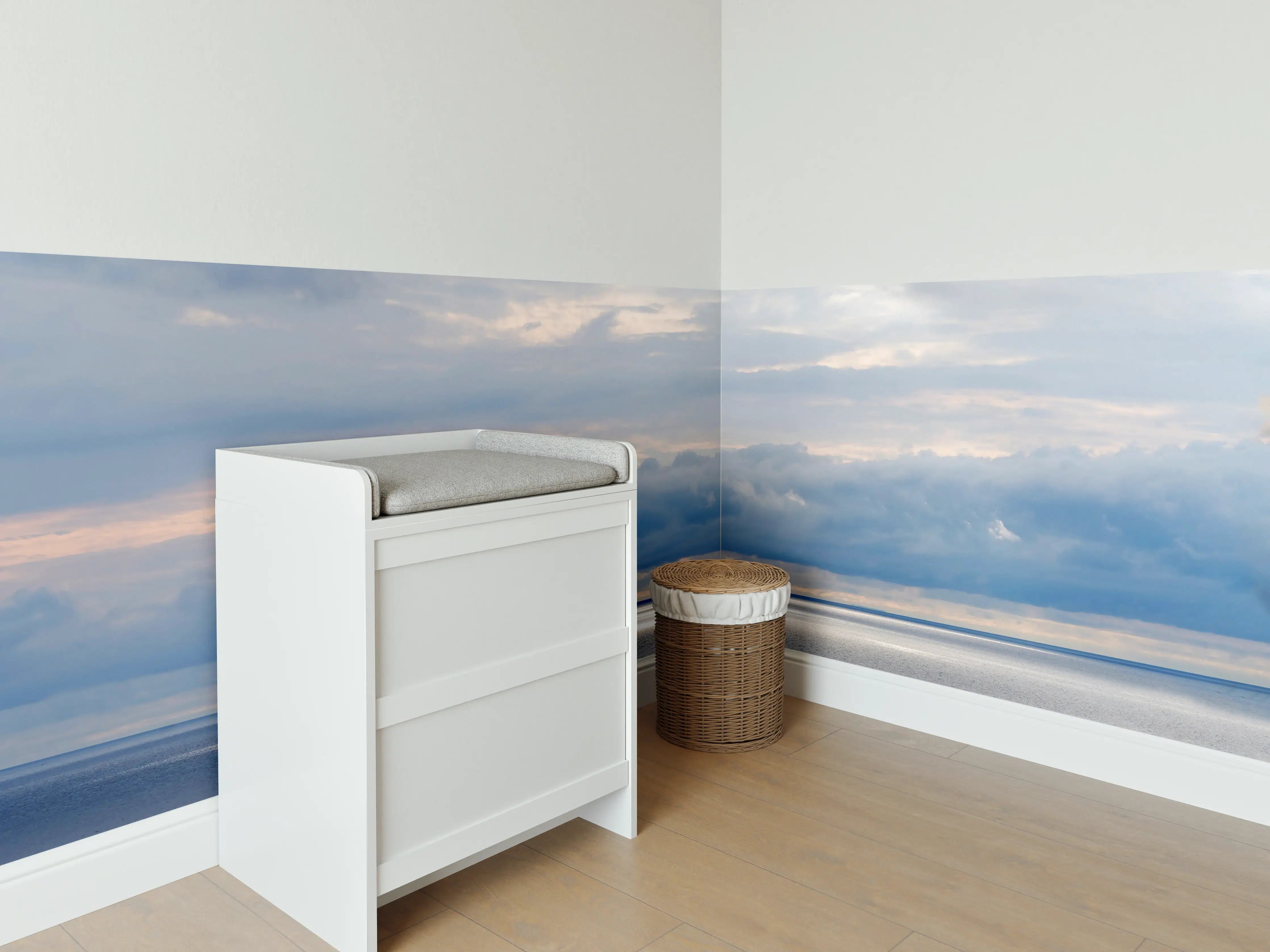 Babyzimmer Wandgestaltung - Harmonisches Blau-Grau-Meerespanorama