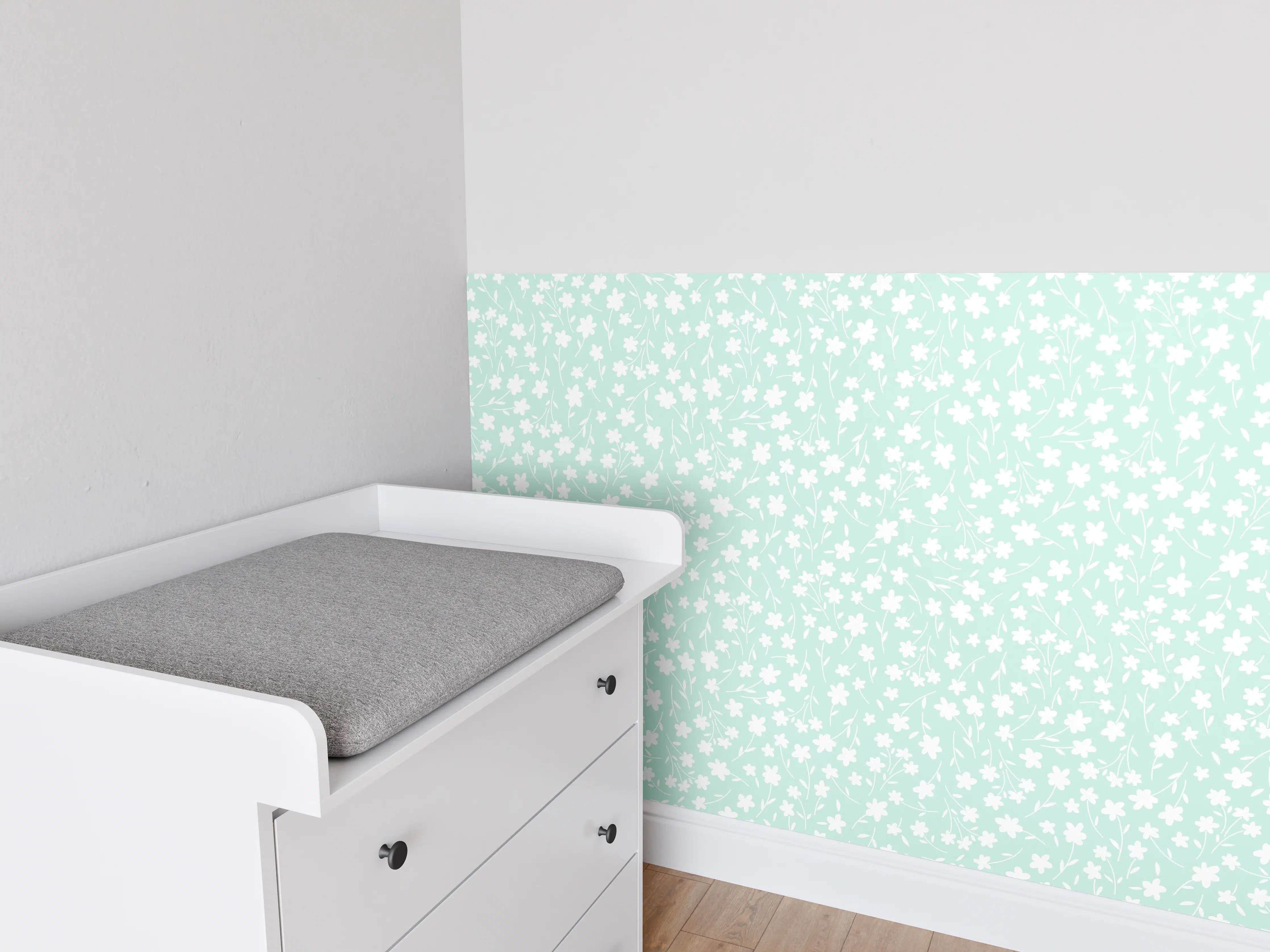 Babyzimmer Wandgestaltung - Hellanacht im Garten mit Sternen