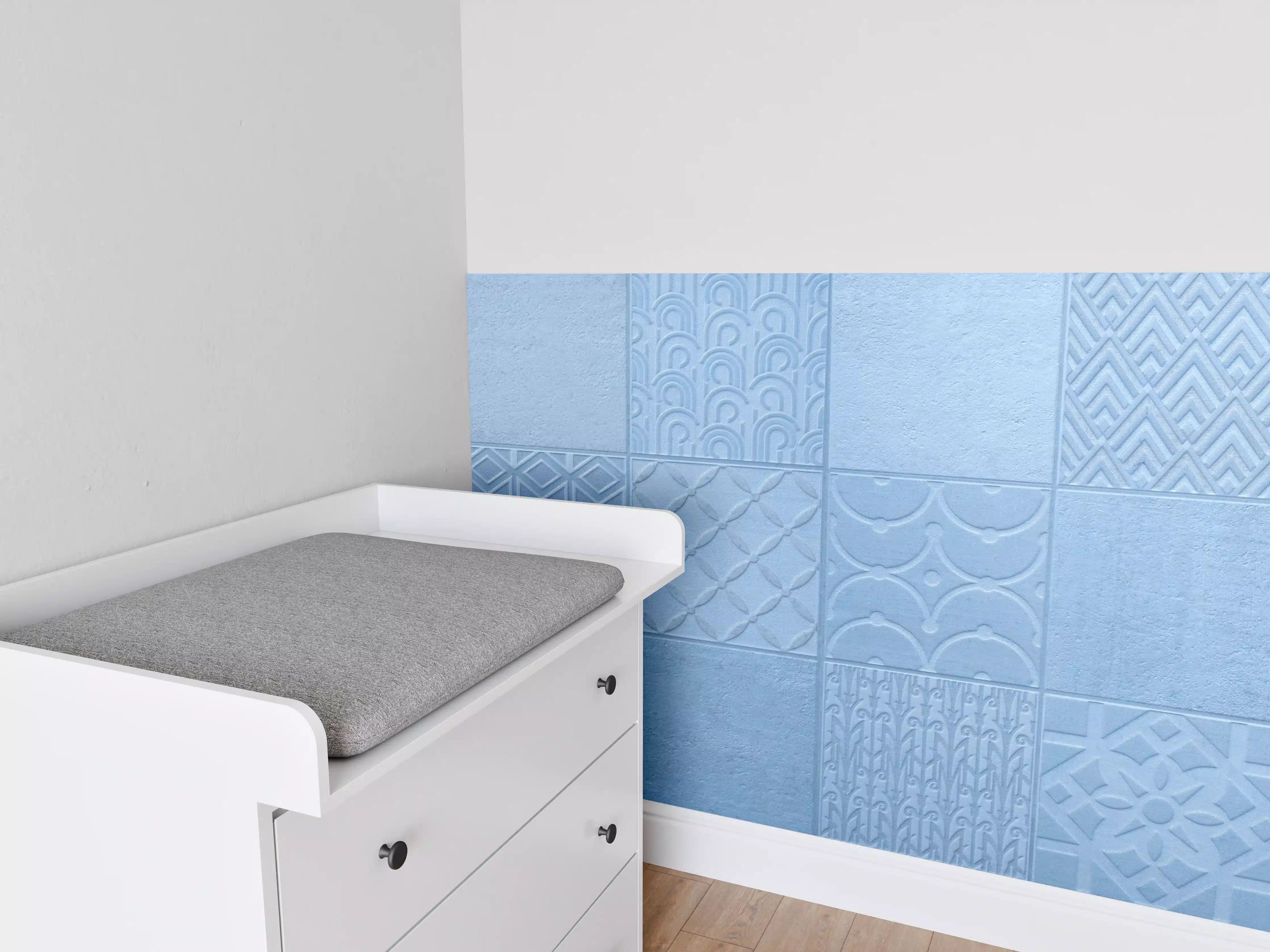 Babyzimmer Wandgestaltung - Hellblaue Fliesenmuster 