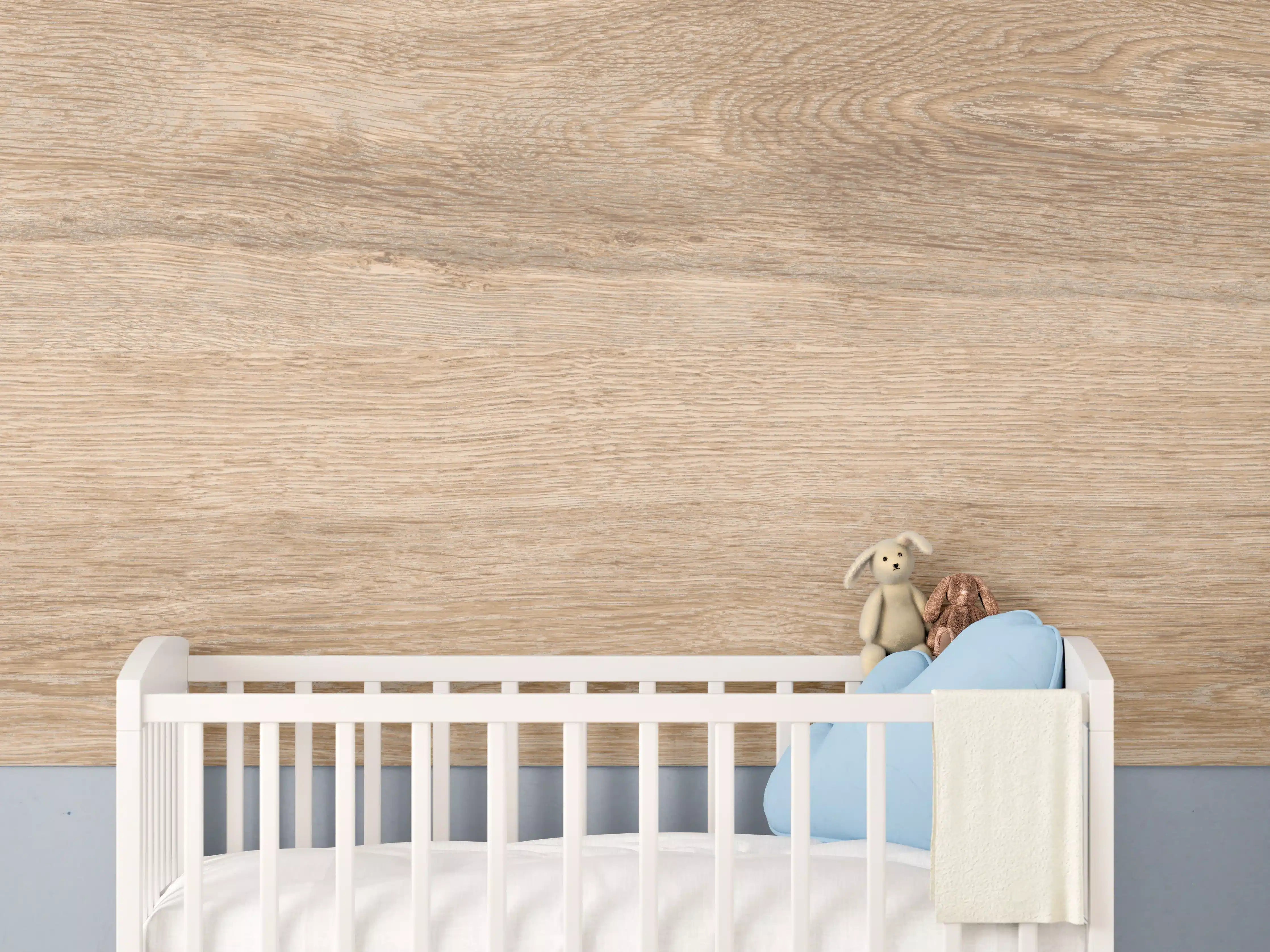 Babyzimmer Wandgestaltung - Hellbraunes Eichenholz