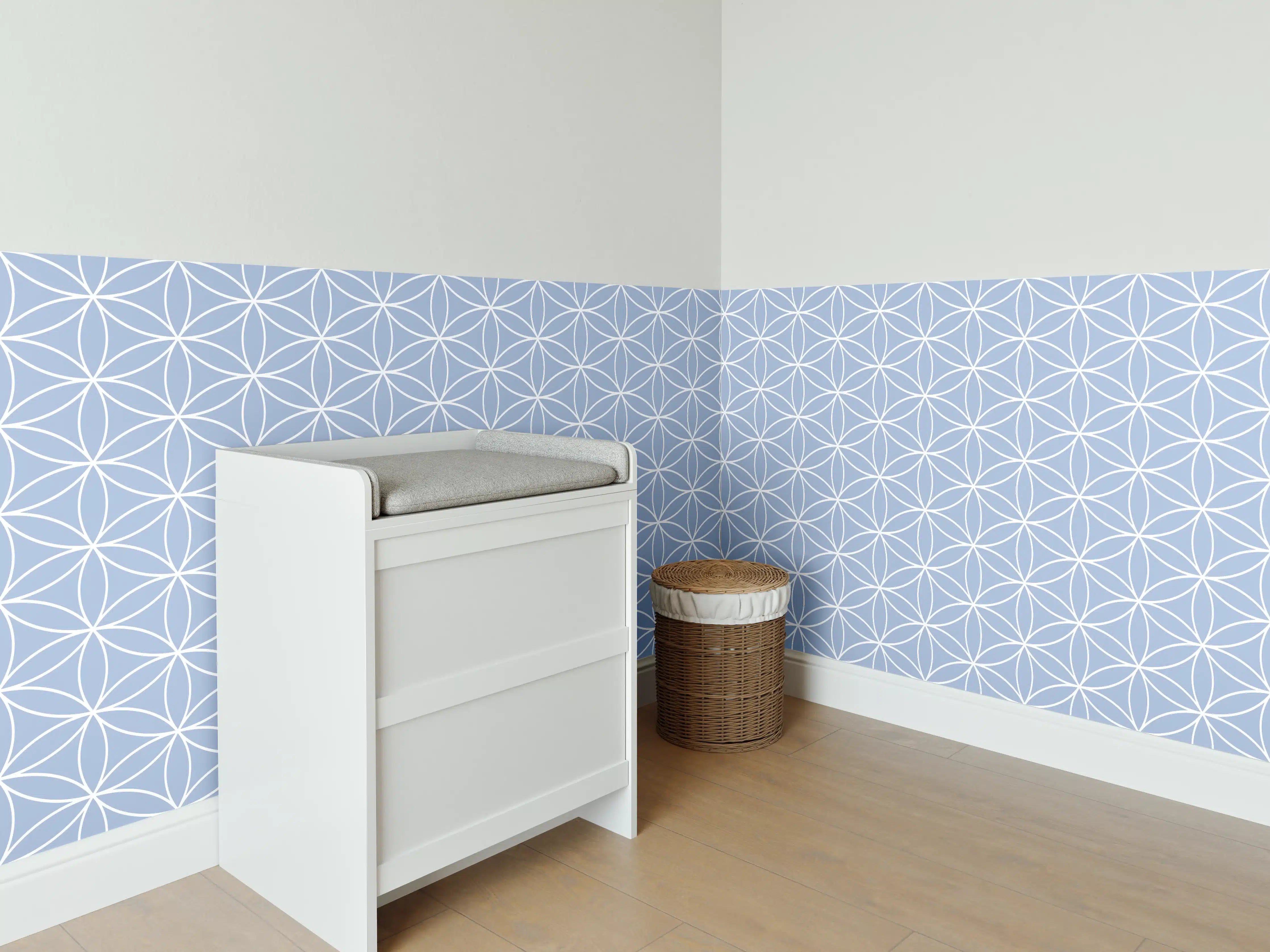 Babyzimmer Wandgestaltung - Helle geometrische Fliesen