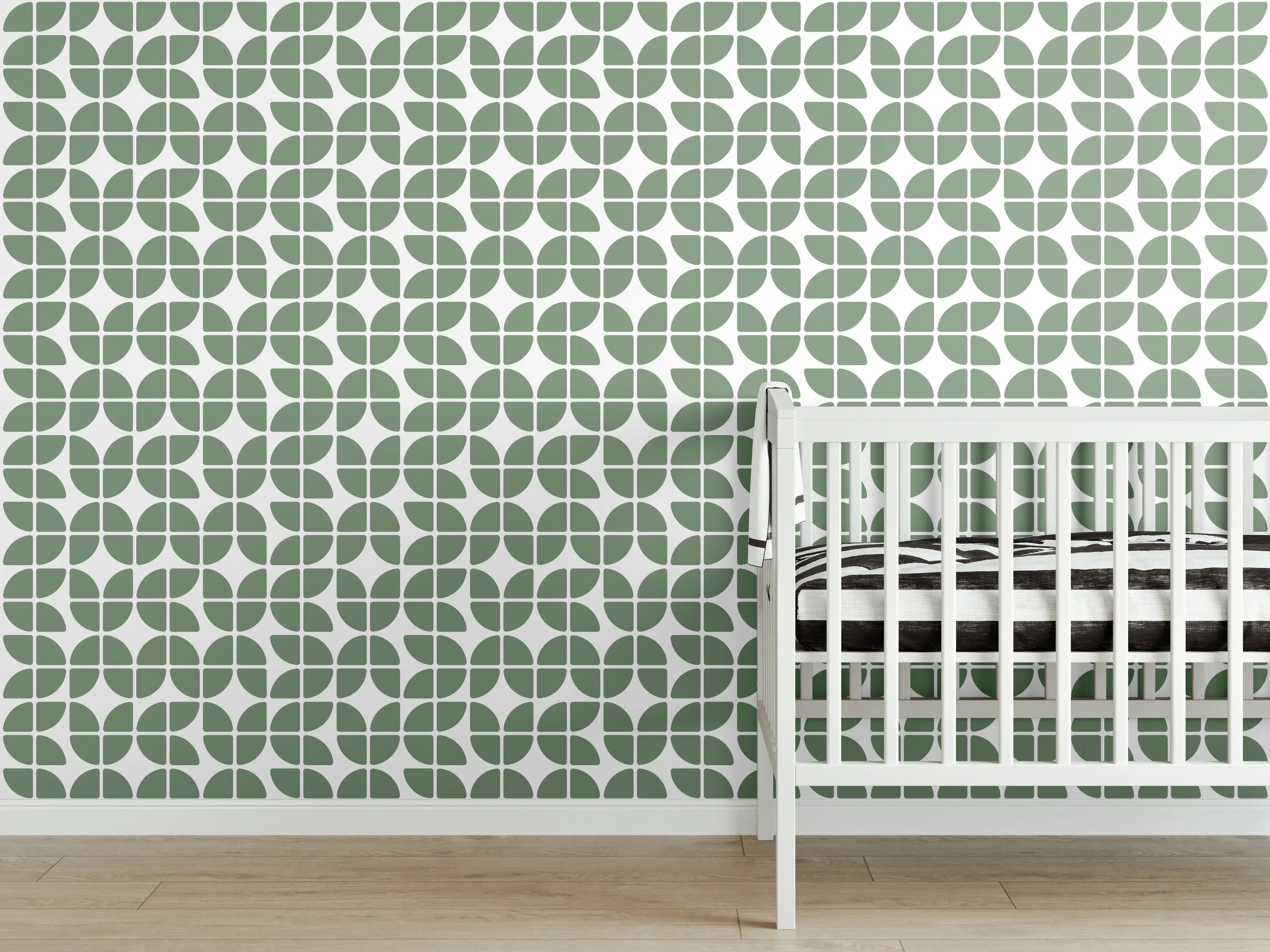 Babyzimmer Wandgestaltung - Helle, elegante Fliesen im Badezimmer