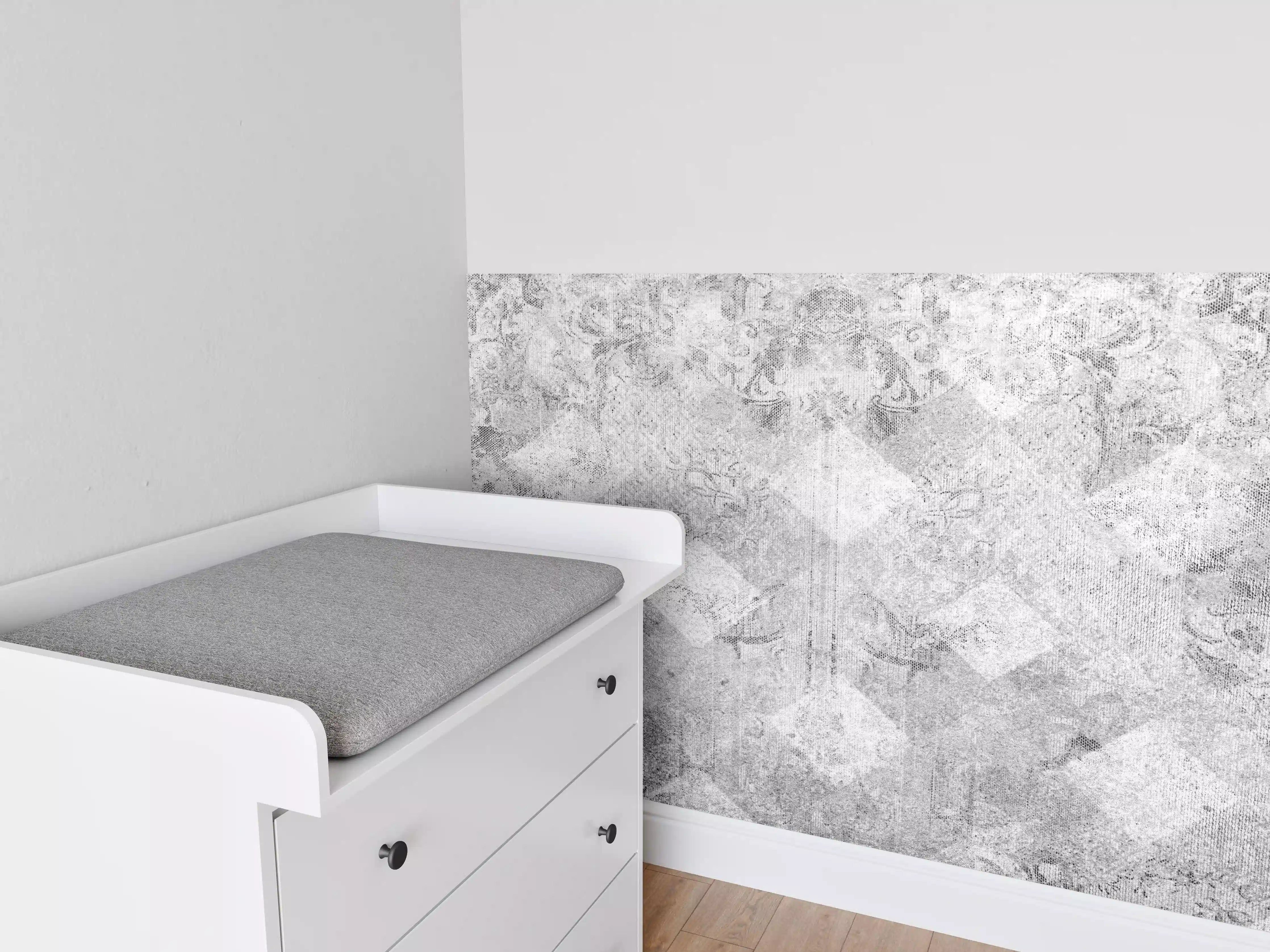 Babyzimmer Wandgestaltung - Heller Grauschimmer auf Betonwand