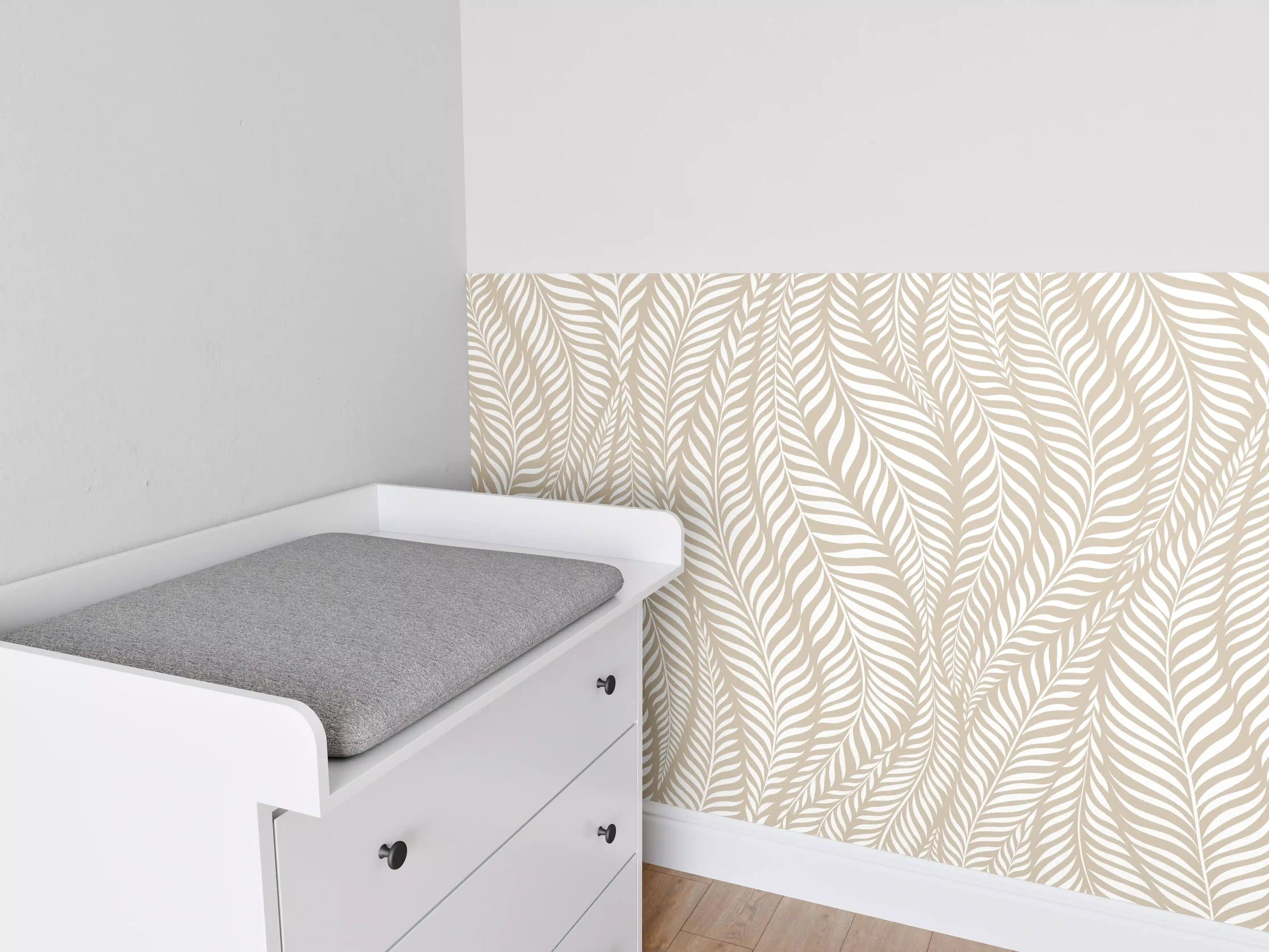 Babyzimmer Wandgestaltung - Heller Naturstein mit eleganten Grau-Akzenten