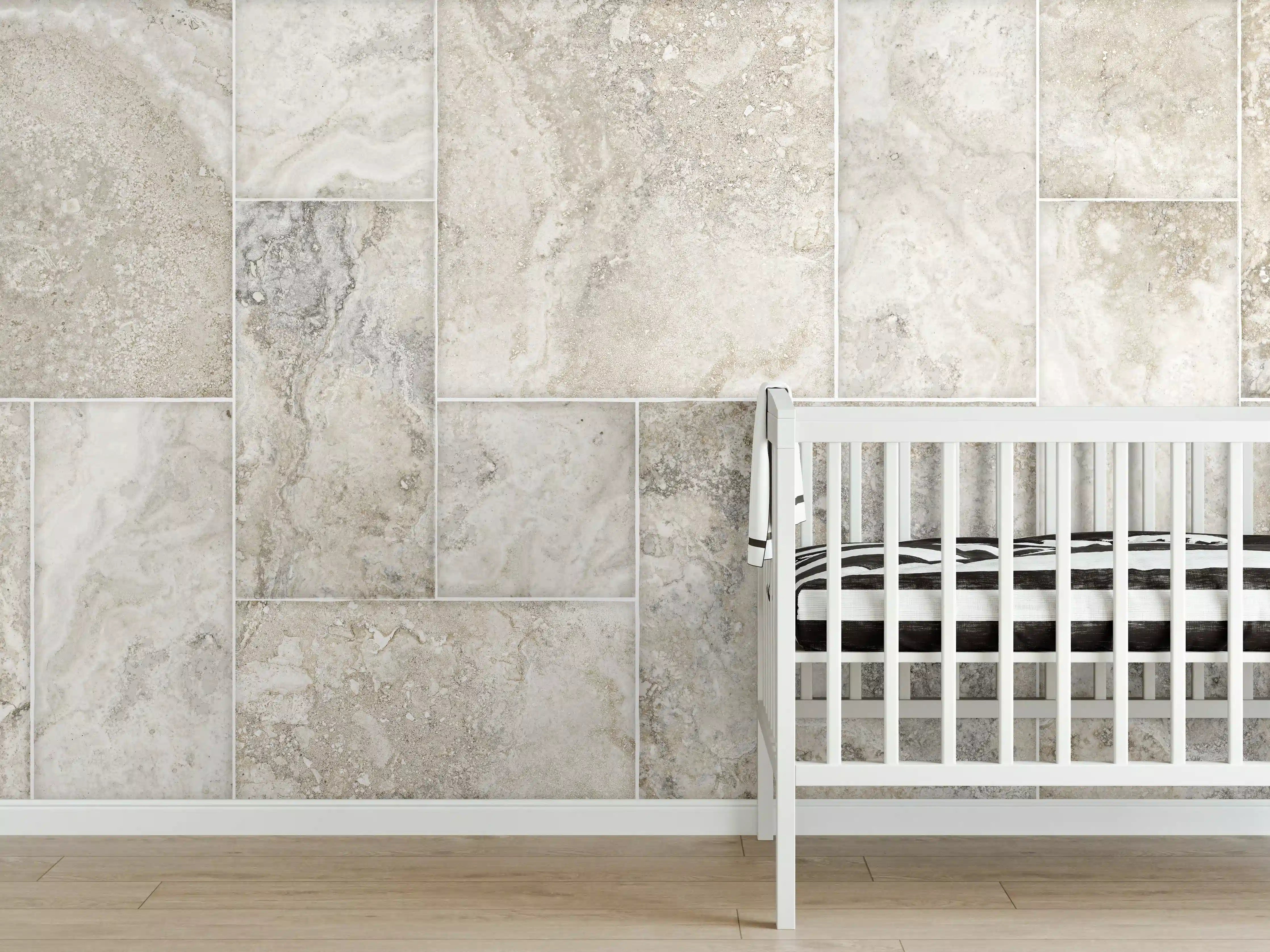 Babyzimmer Wandgestaltung - Helles Fliesenmuster - Marmor