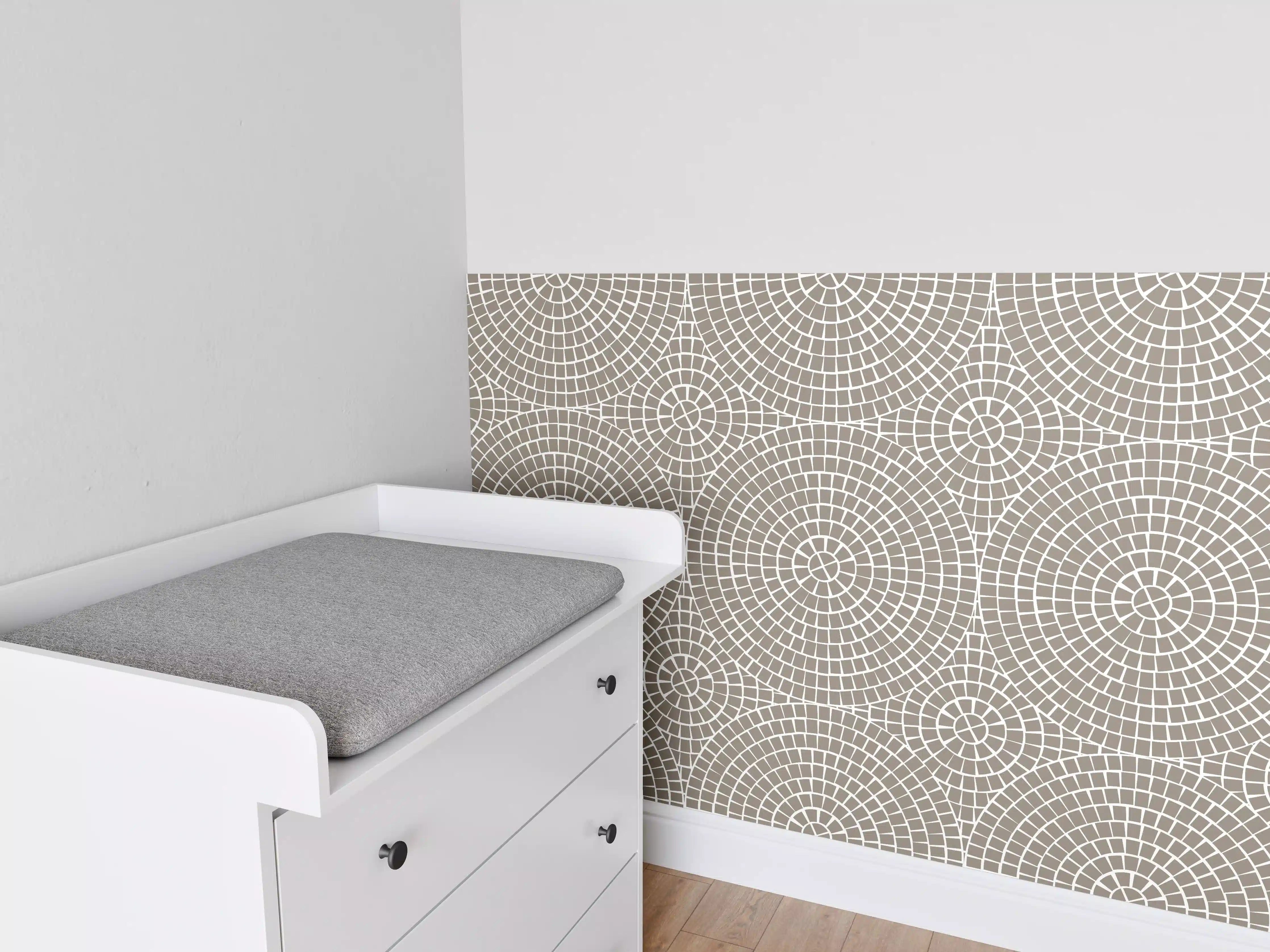 Babyzimmer Wandgestaltung - Hellgraues Mosaik mit eleganter Optik