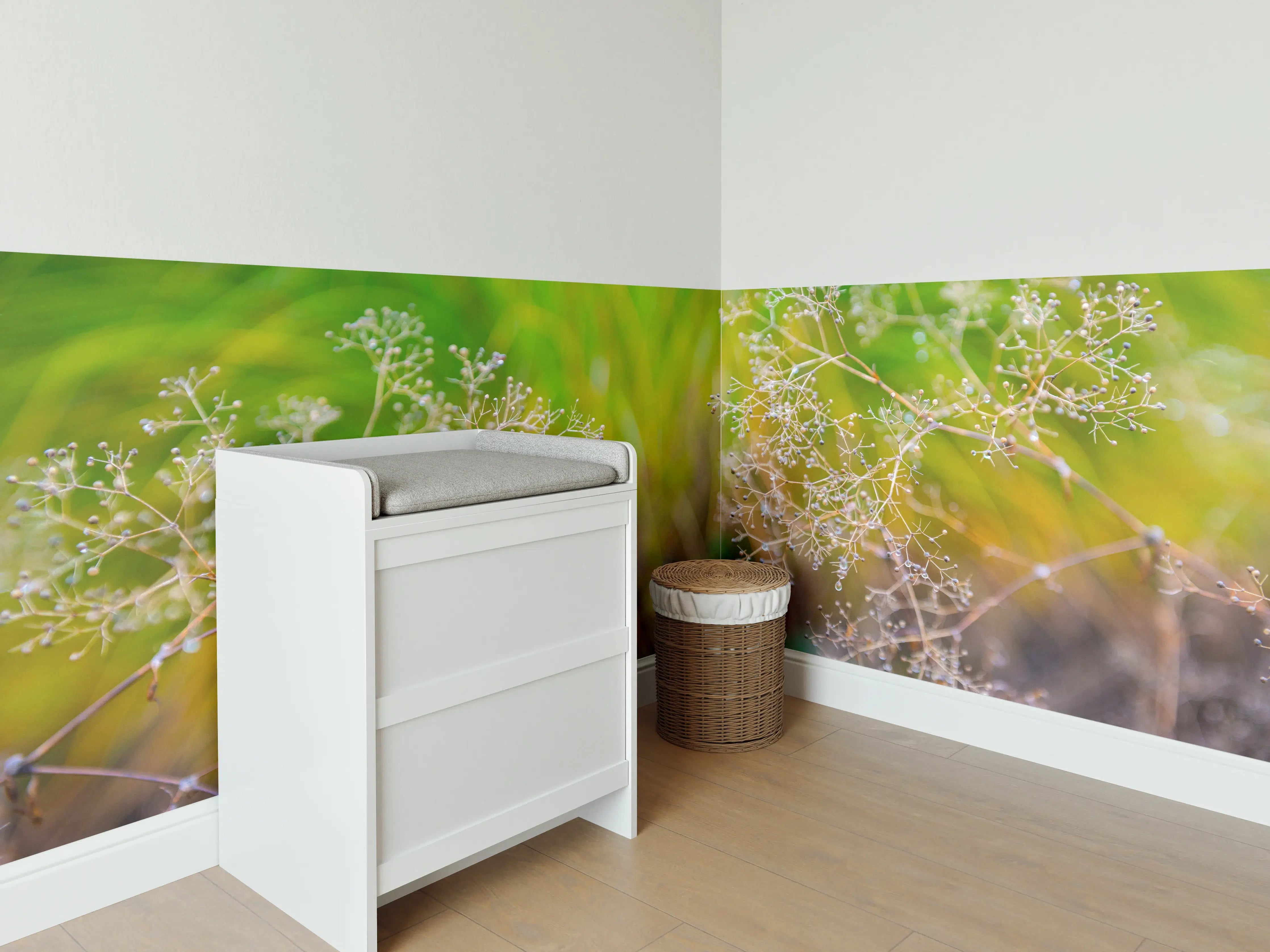 Babyzimmer Wandgestaltung - Herbstliche Trockenblumen