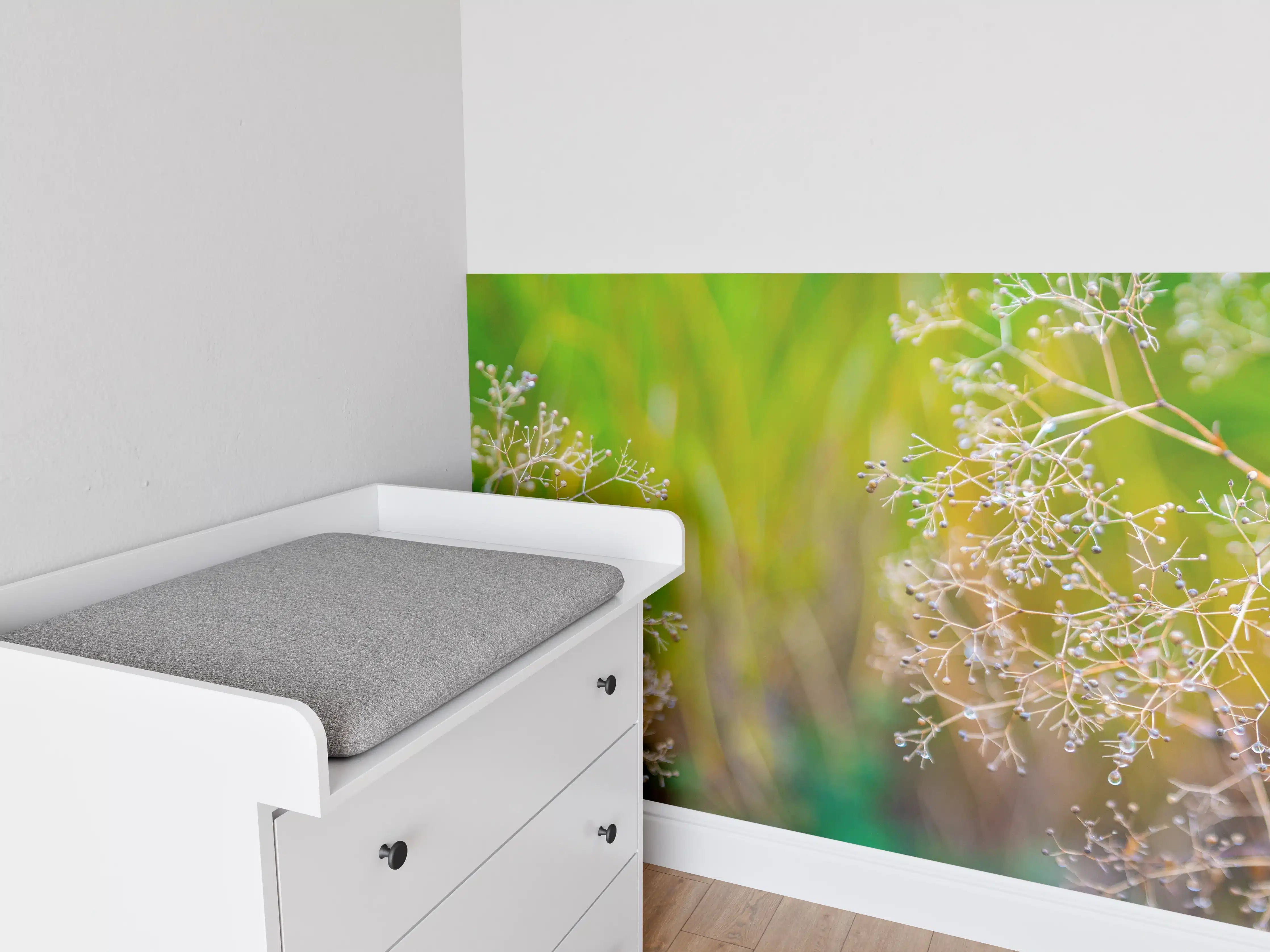 Babyzimmer Wandgestaltung - Herbstliche Trockenblumen