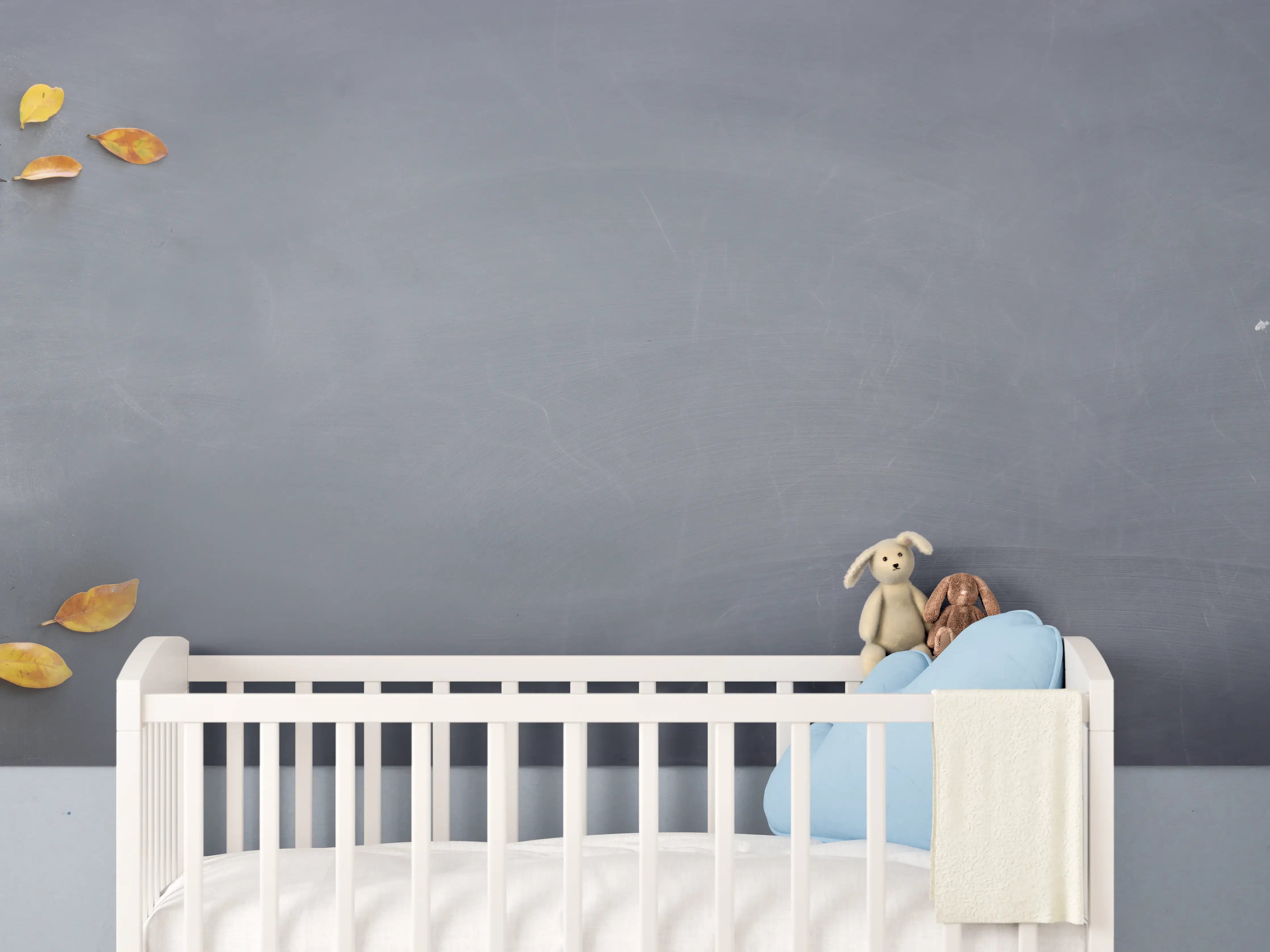 Babyzimmer Wandgestaltung - Herbstlicher Schulbus-Design
