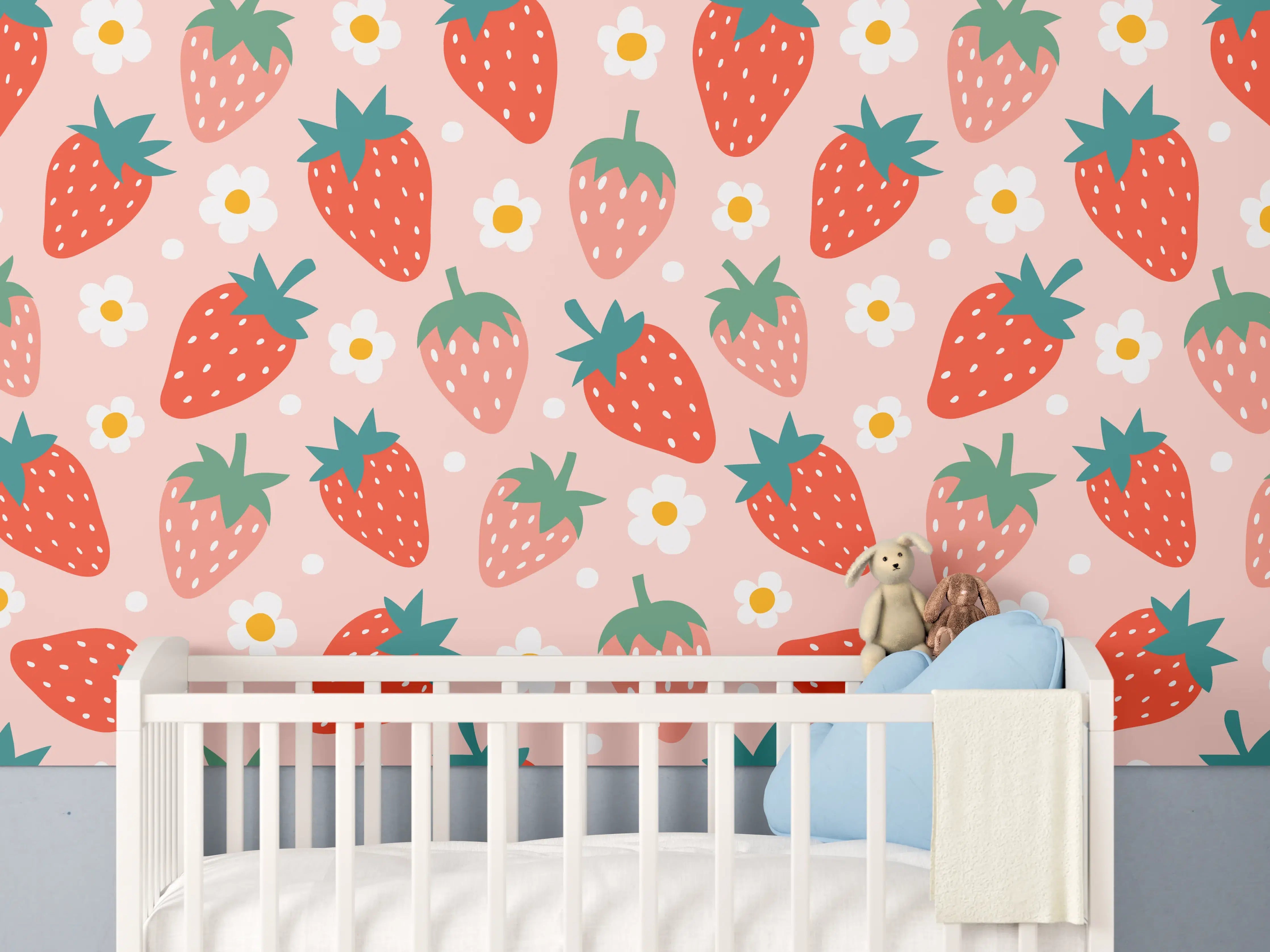 Babyzimmer Wandgestaltung - Himbeeren auf pastellfarbenem Hintergrund