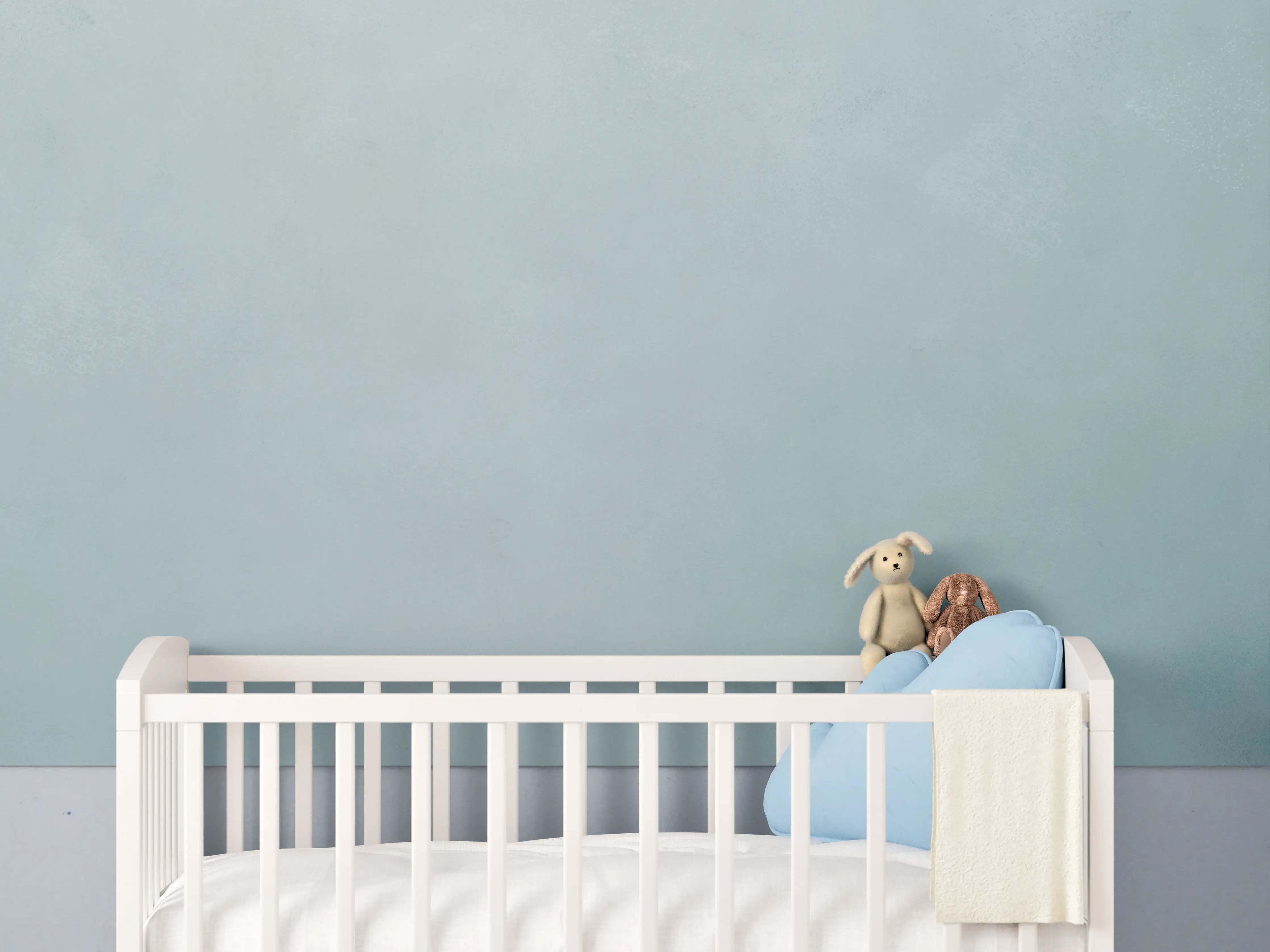 Babyzimmer Wandgestaltung - Himmelblaue Himmeltextur mit leichten Wolken