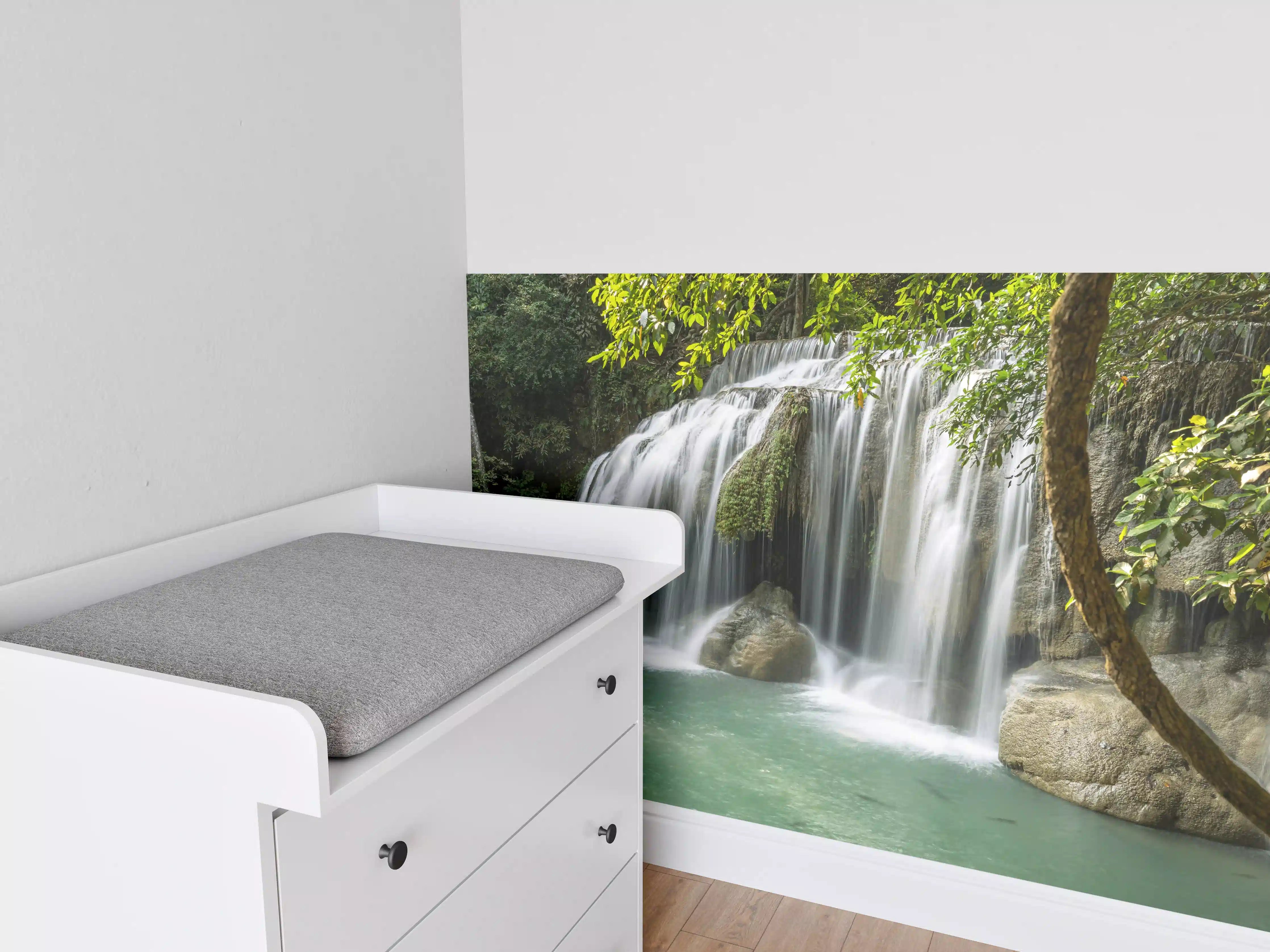 Babyzimmer Wandgestaltung - Himmlischer Erawan-Wasserfall - Thailand