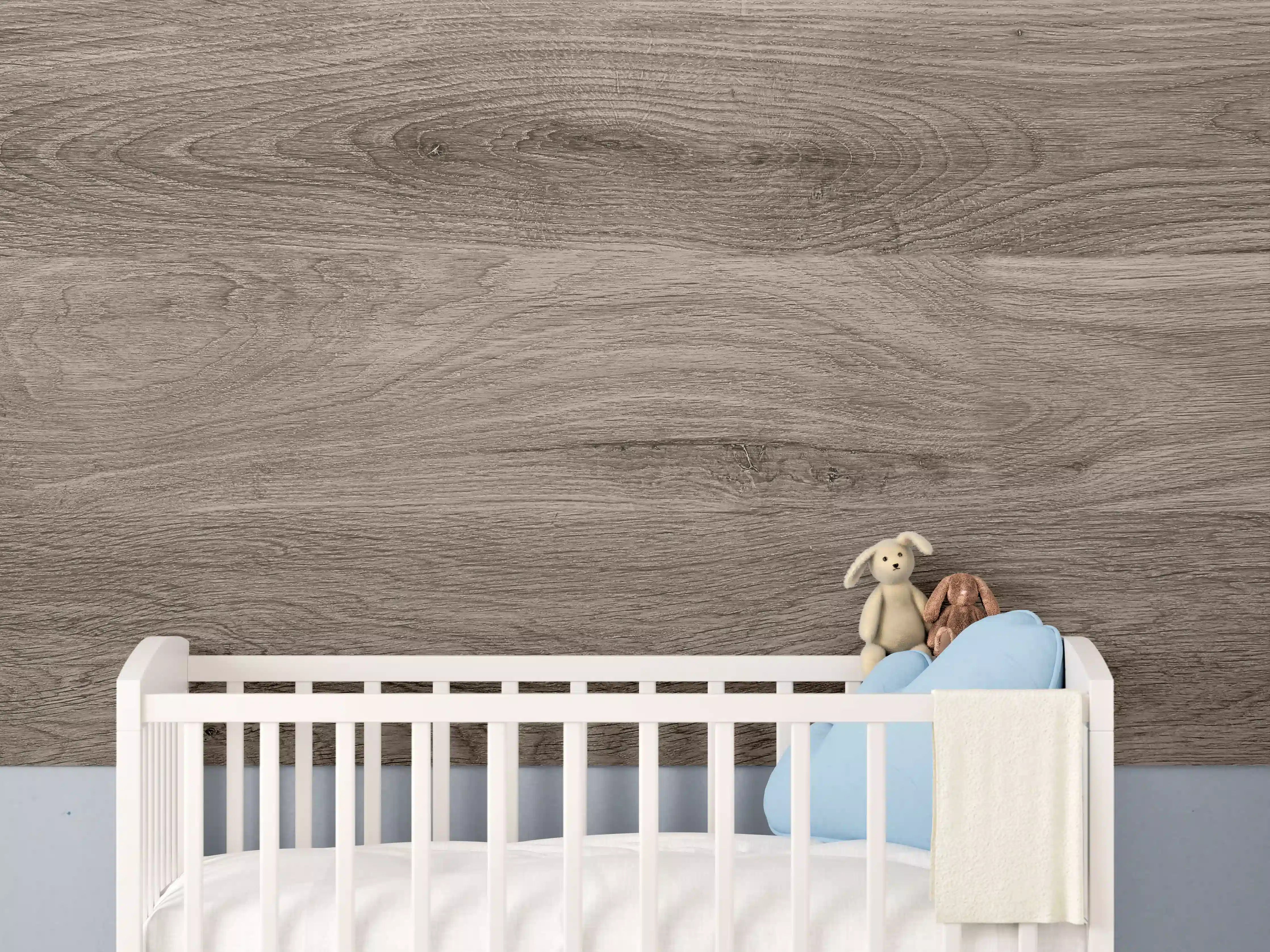 Babyzimmer Wandgestaltung - Hochwertige Holzbodenoptik in warmen Naturtönen