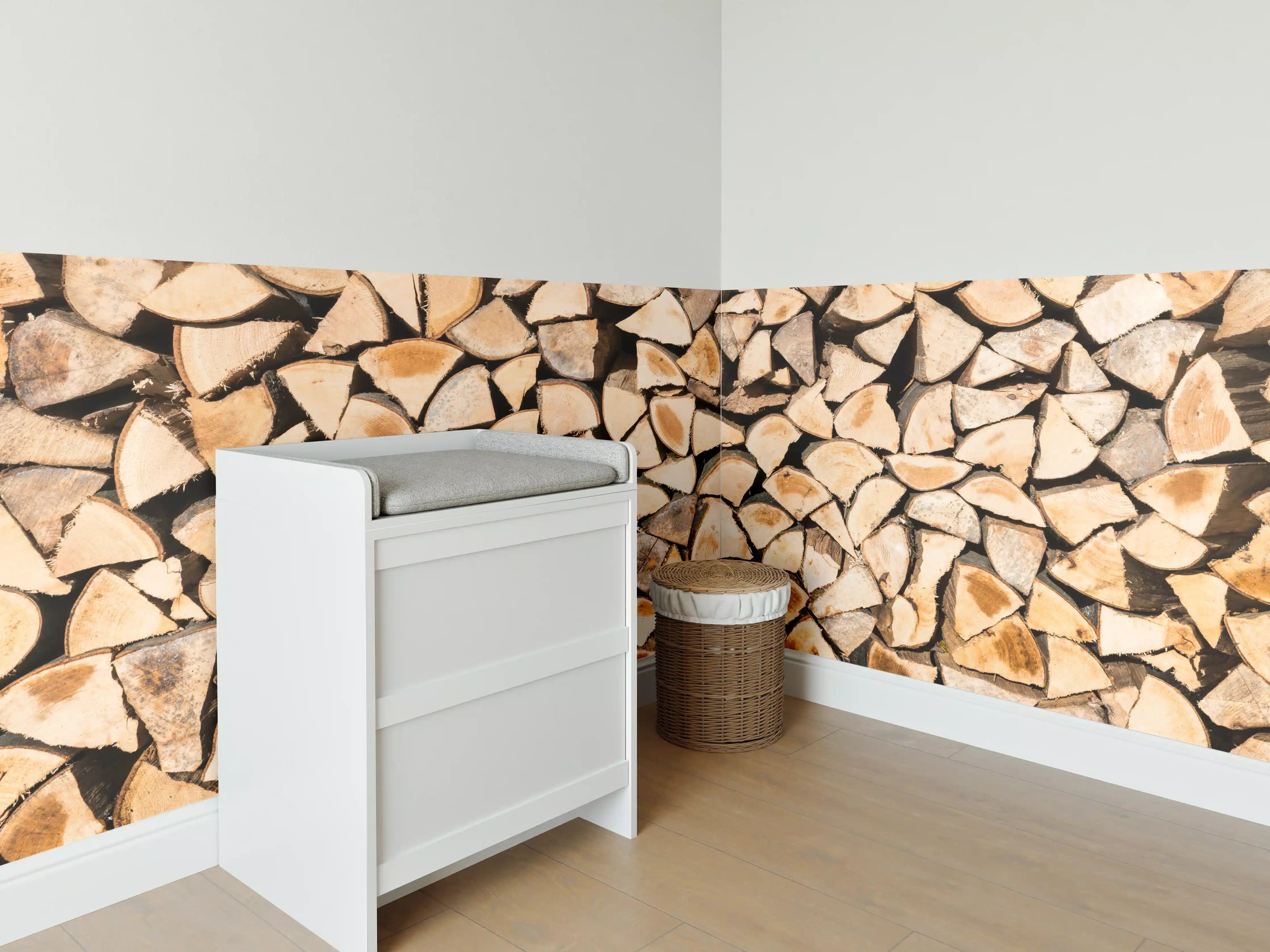 Babyzimmer Wandgestaltung - Holzscheite Panorama