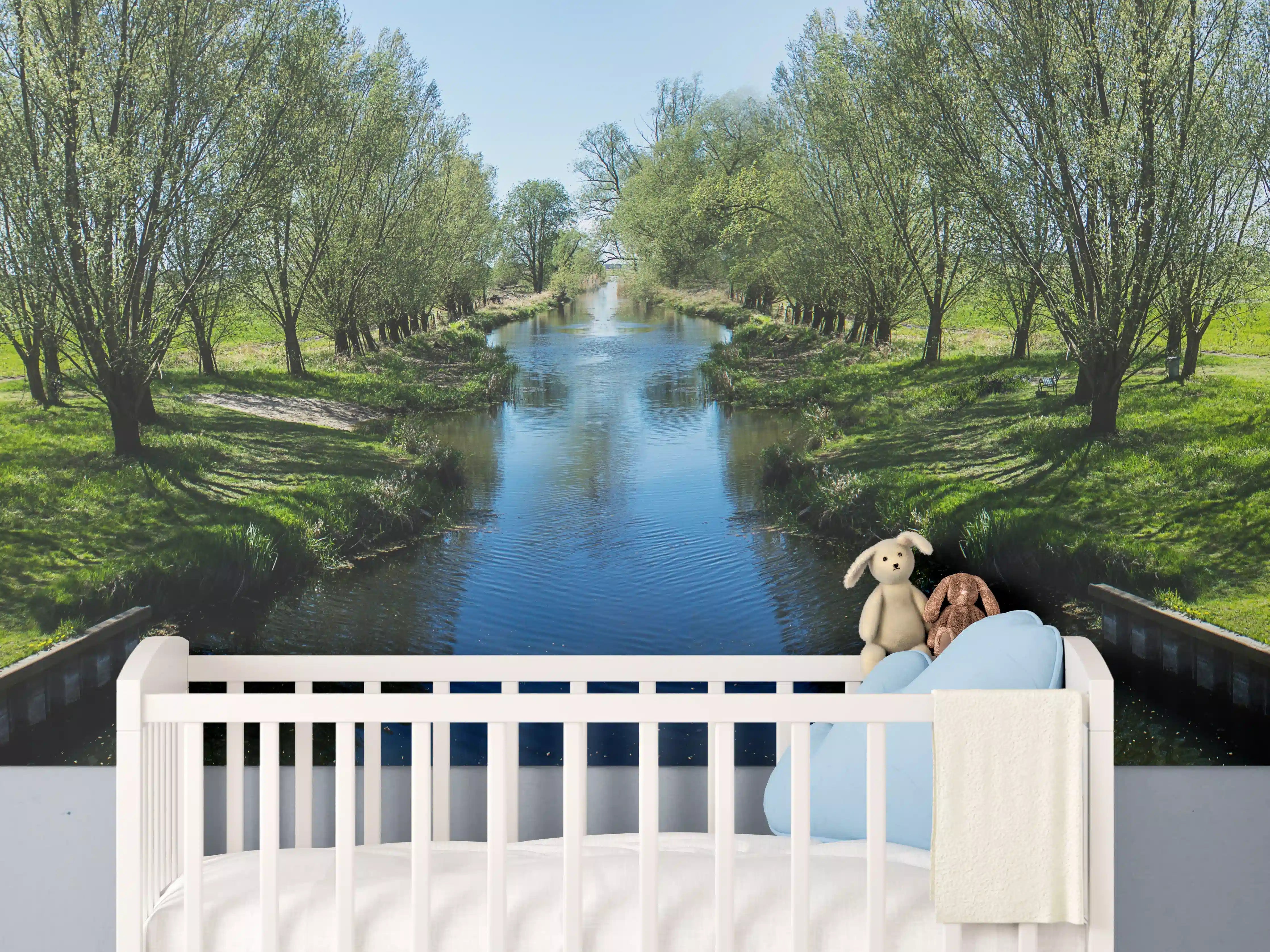 Babyzimmer Wandgestaltung - Idyllischer Fluss in Sachsen-Anhalt