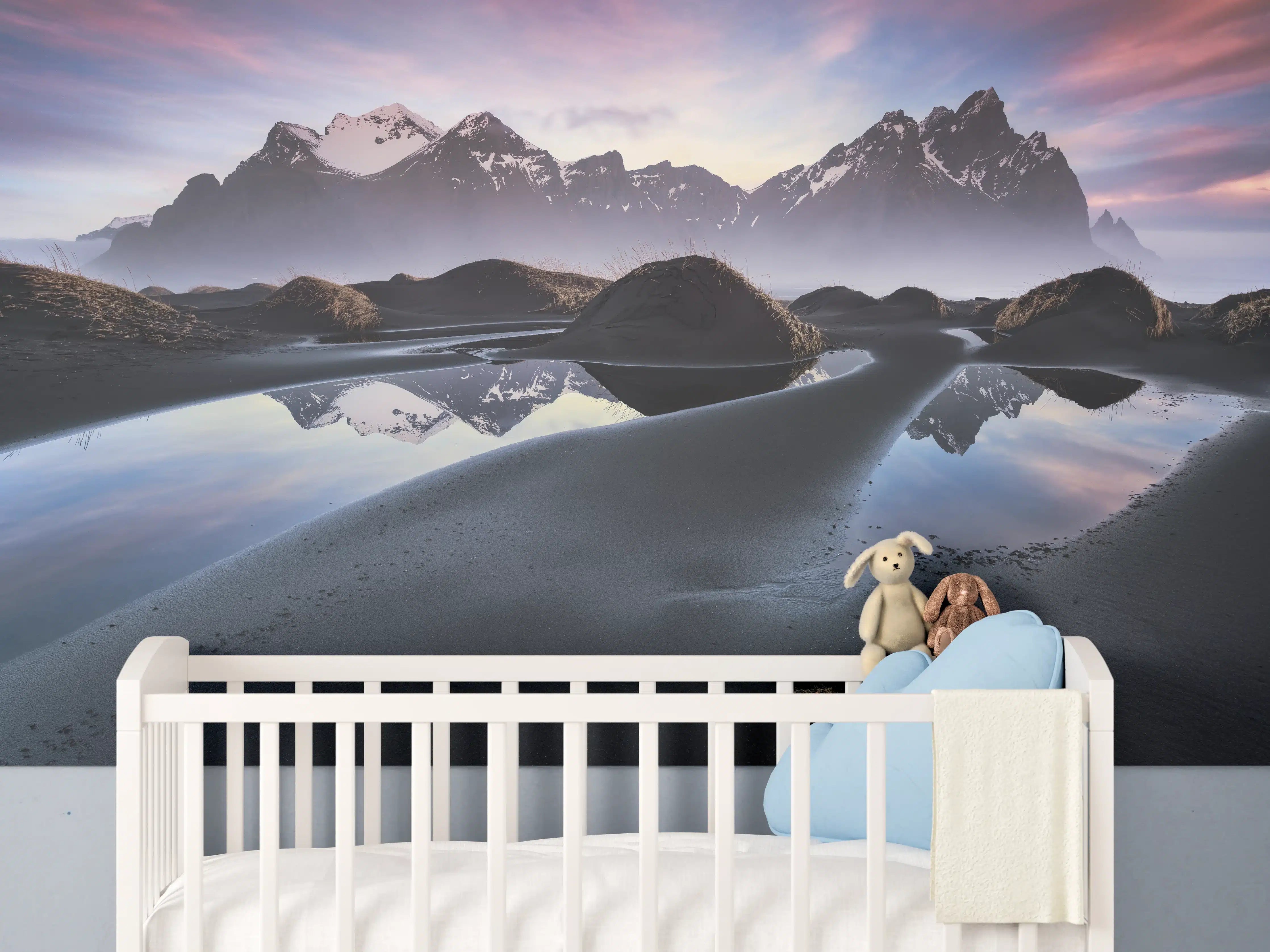 Babyzimmer Wandgestaltung - Island Berge im Winter