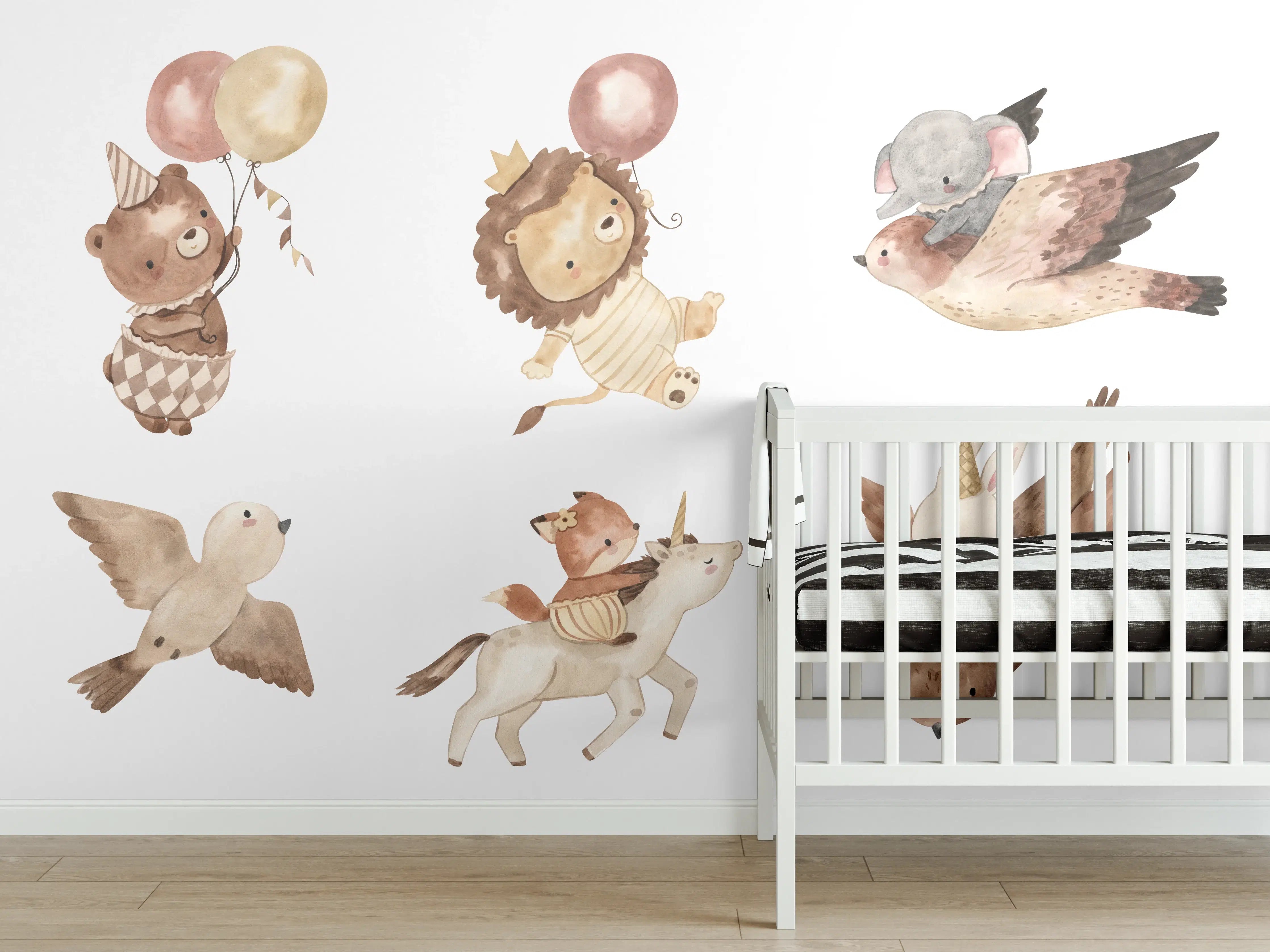 Babyzimmer Wandgestaltung - Kindermotiv - Tiere in den Lüften