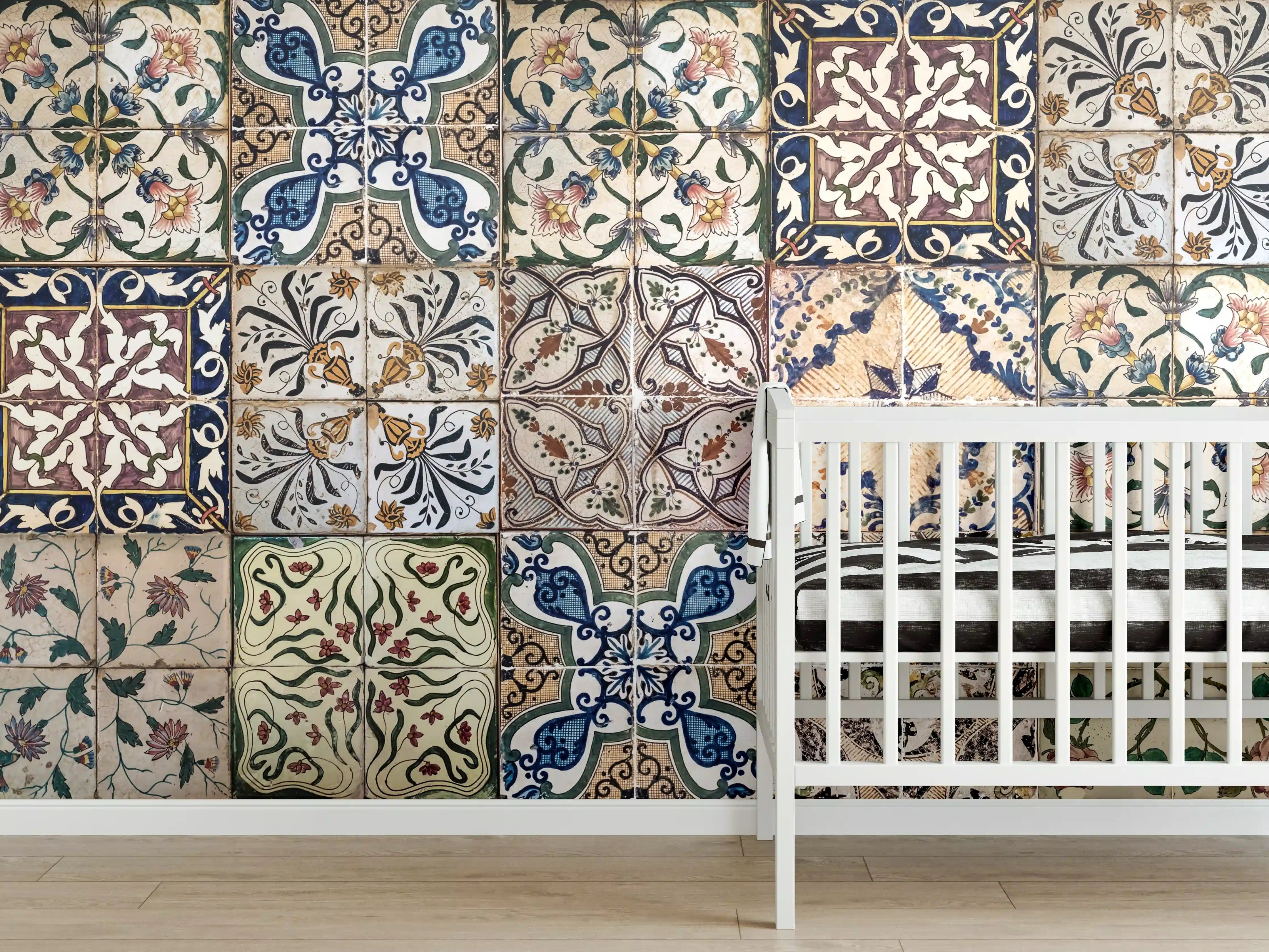 Babyzimmer Wandgestaltung - Klassische Fliesenmuster in Vintage-Optik