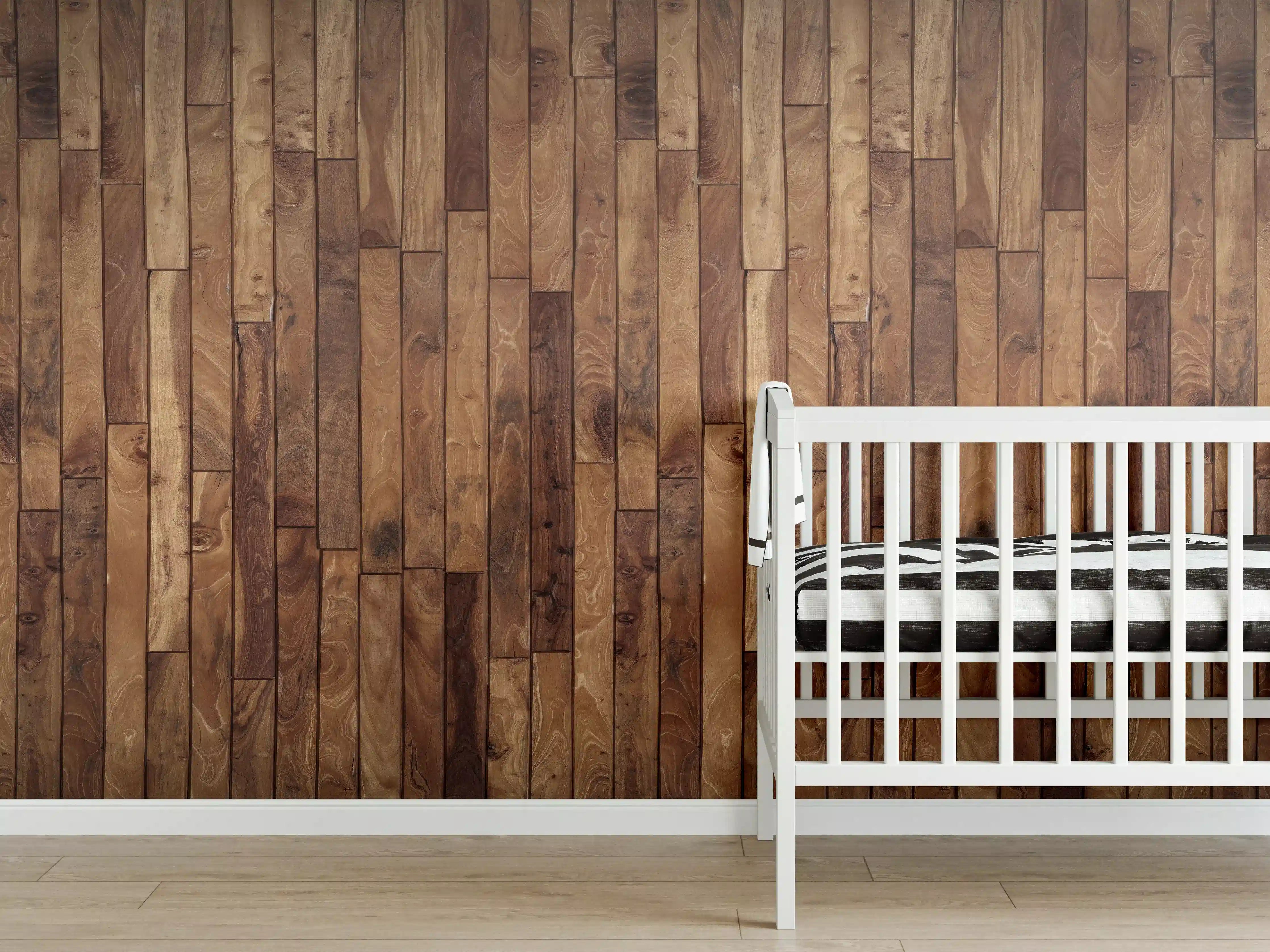 Babyzimmer Wandgestaltung - Kleine Kiefernholzstücke