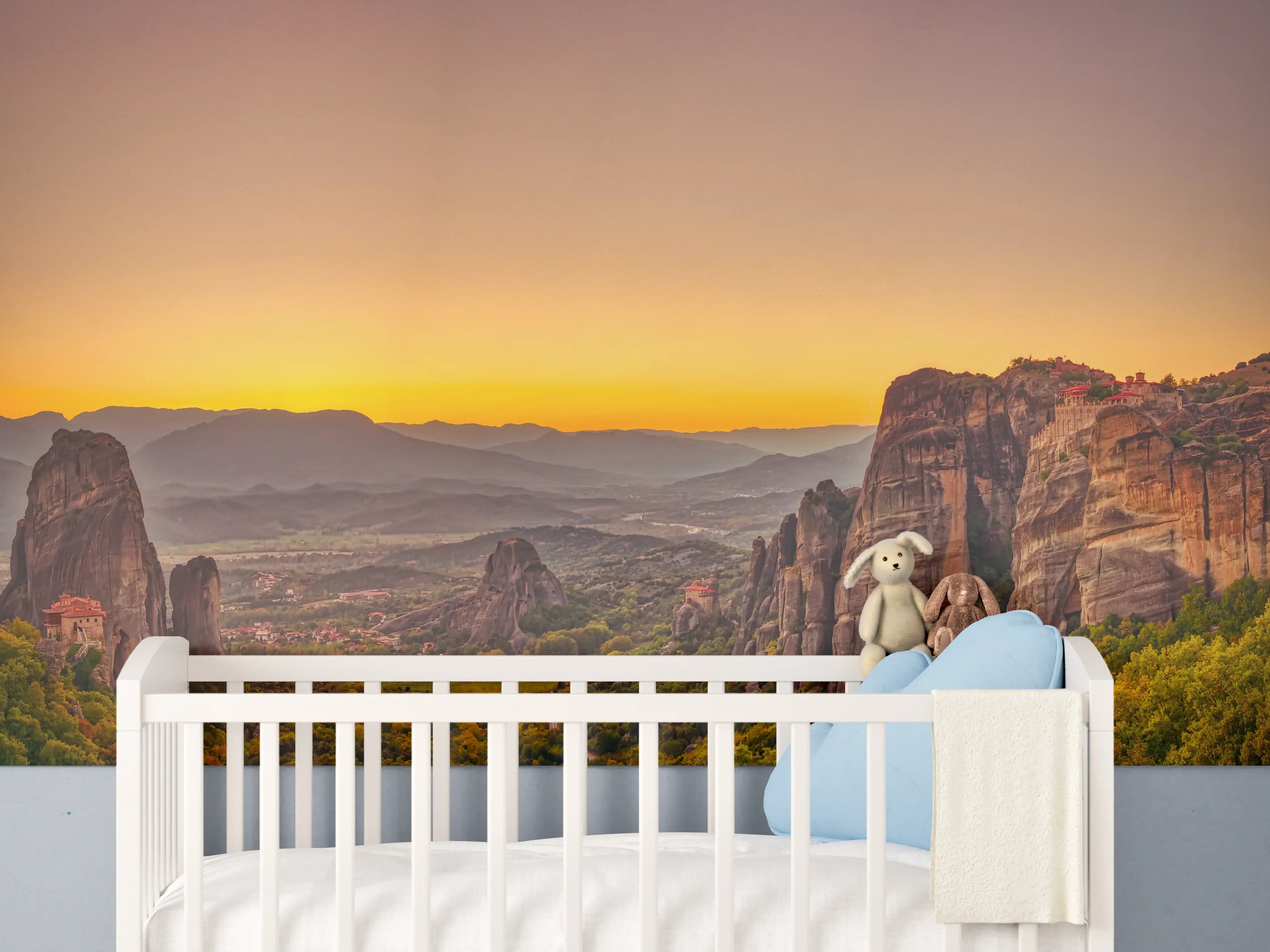 Babyzimmer Wandgestaltung - Landschaft mit Klöstern und Felsformationen