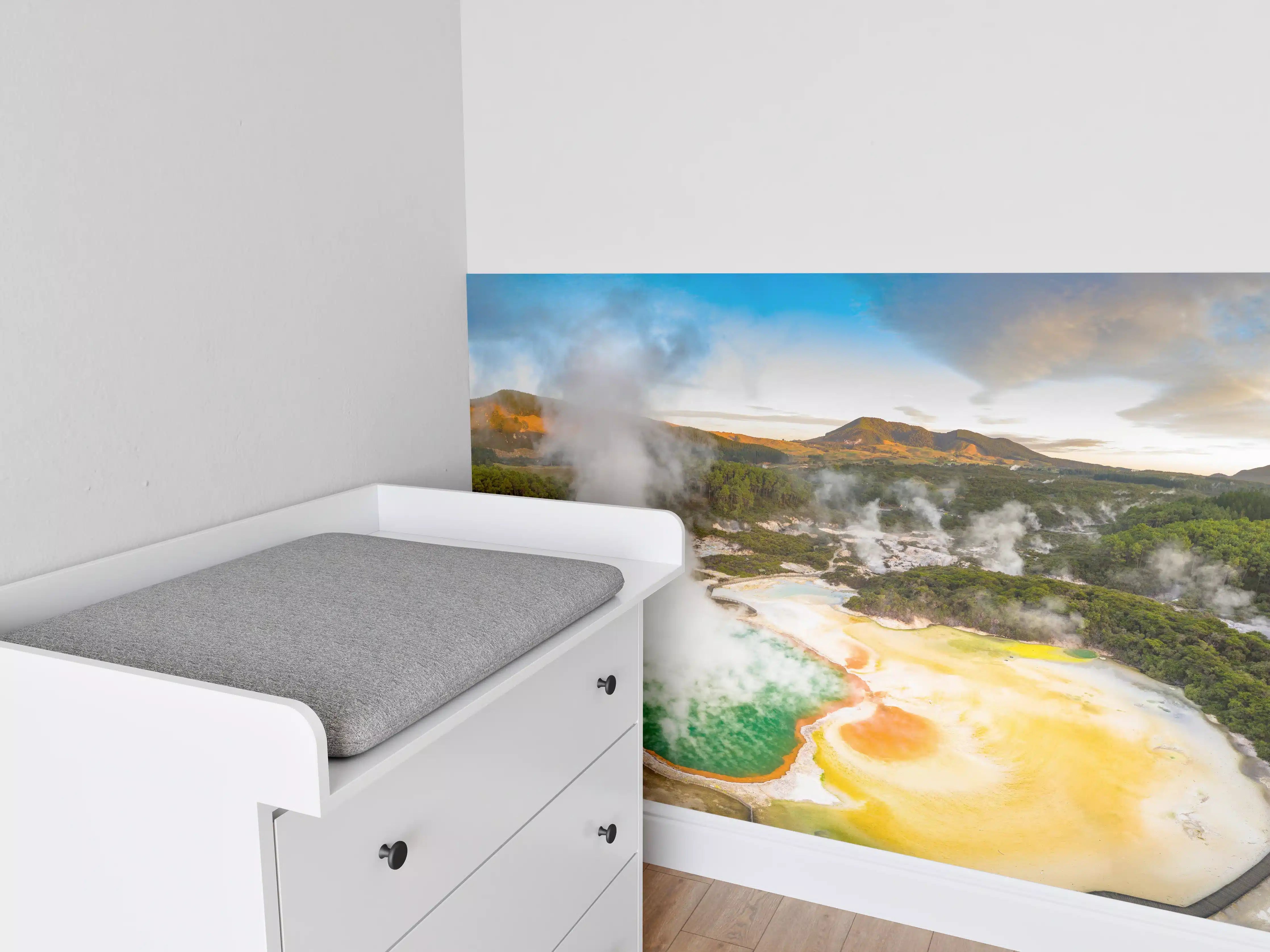 Babyzimmer Wandgestaltung - Landschaft mit kochend heißem Schlamm