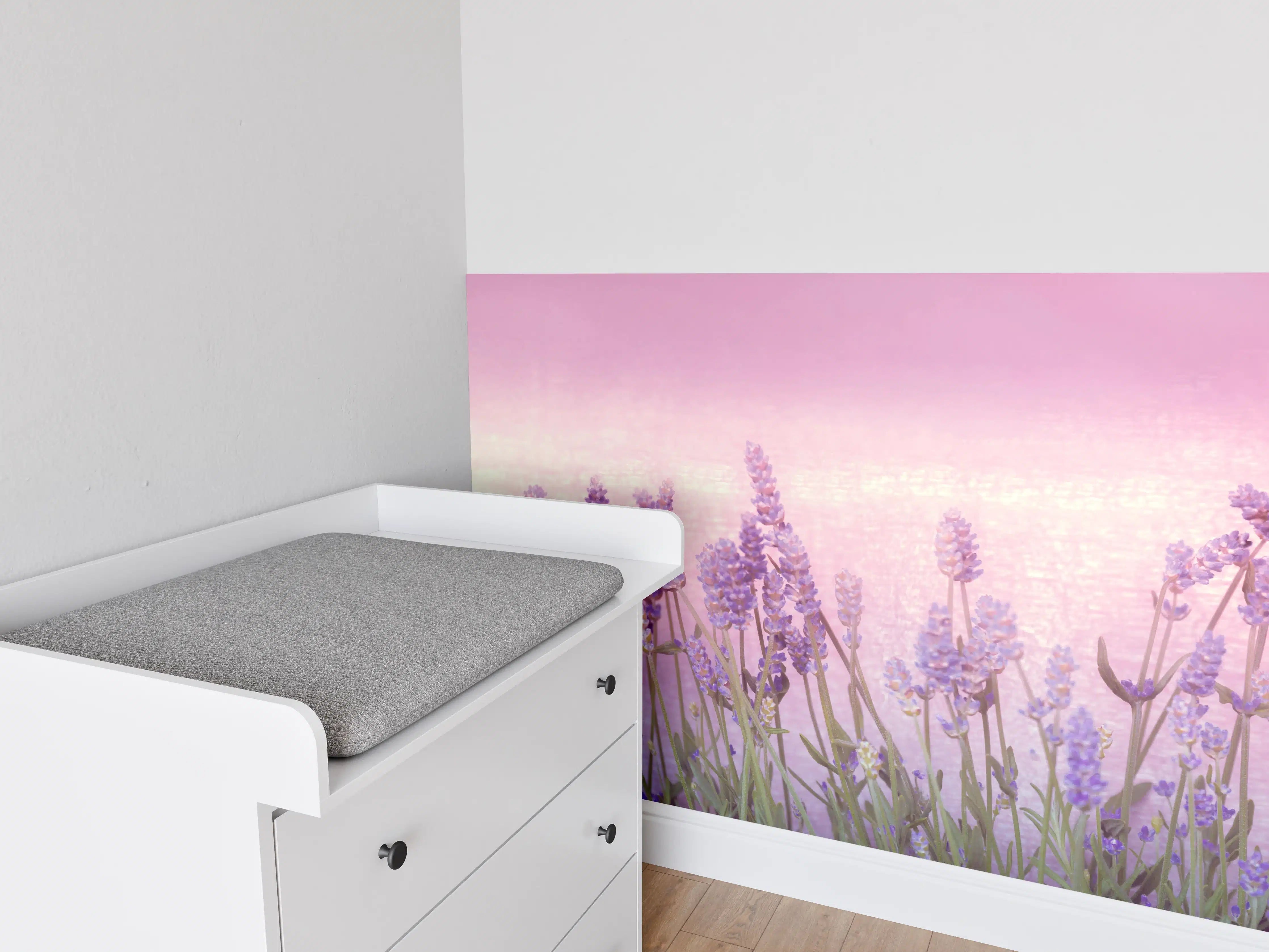 Babyzimmer Wandgestaltung - Lavendelwiese Rosa-Lila