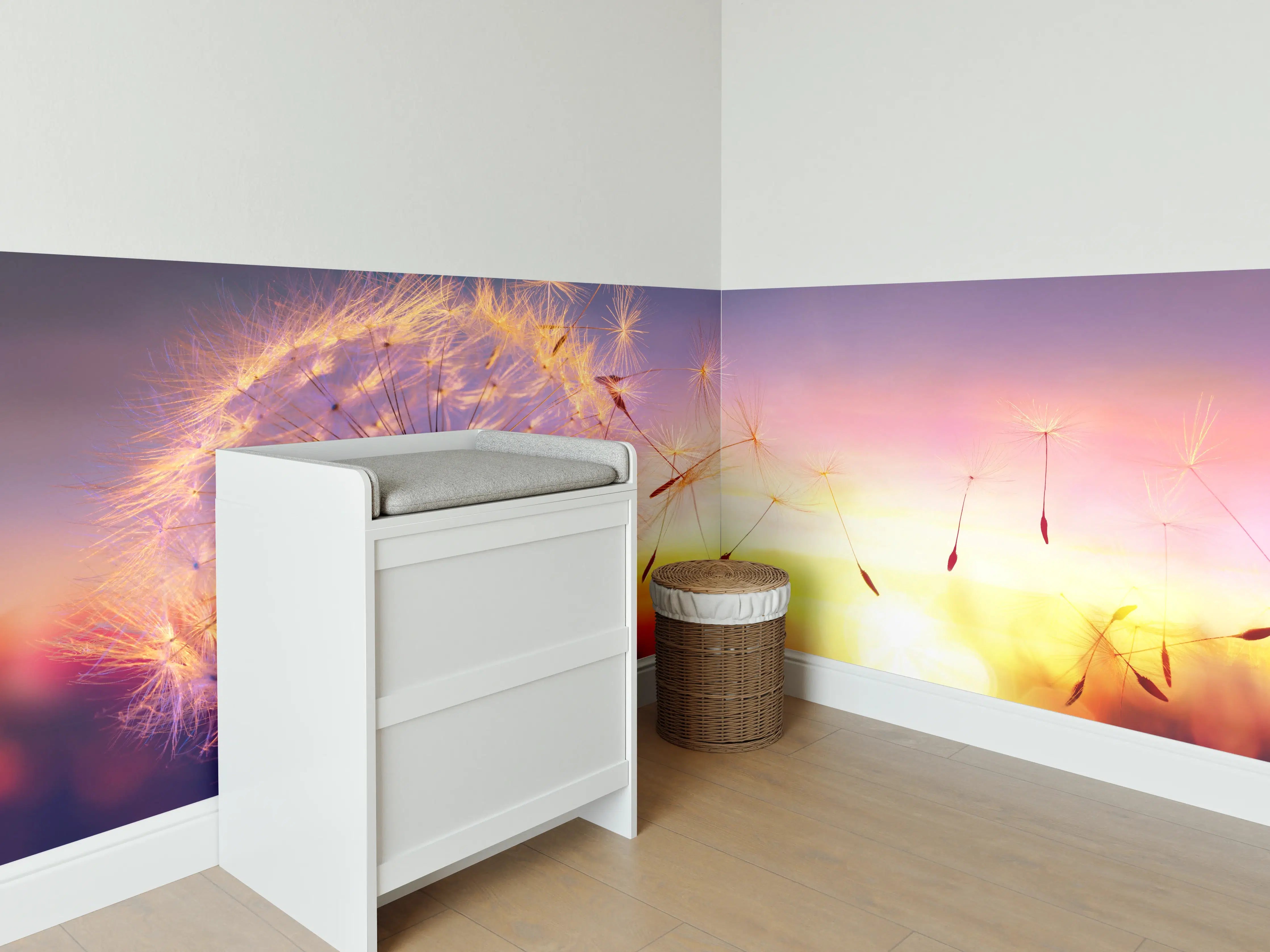 Babyzimmer Wandgestaltung - Löwenzahn im Wind bei Sonnenuntergang