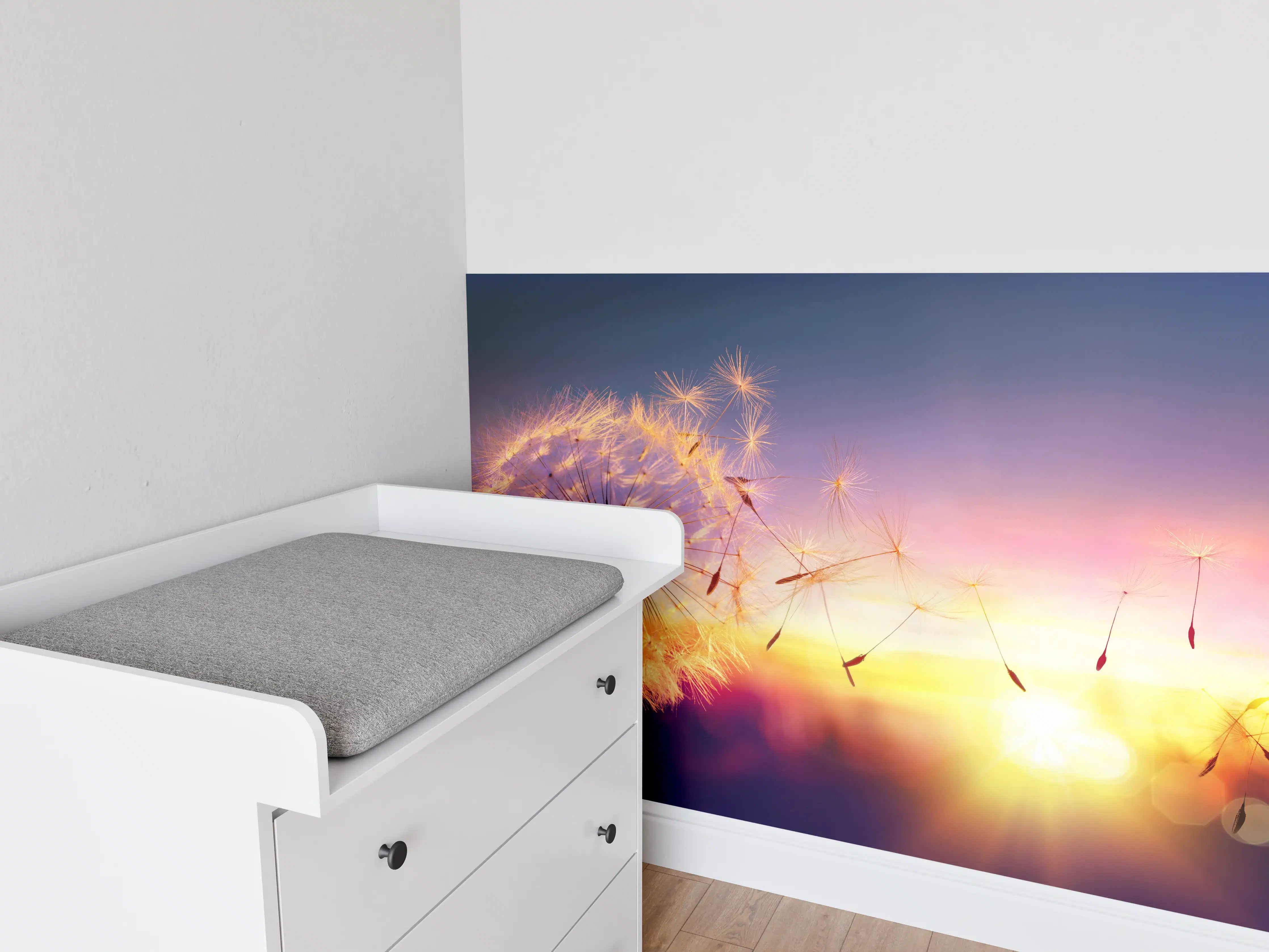 Babyzimmer Wandgestaltung - Löwenzahn im Wind bei Sonnenuntergang