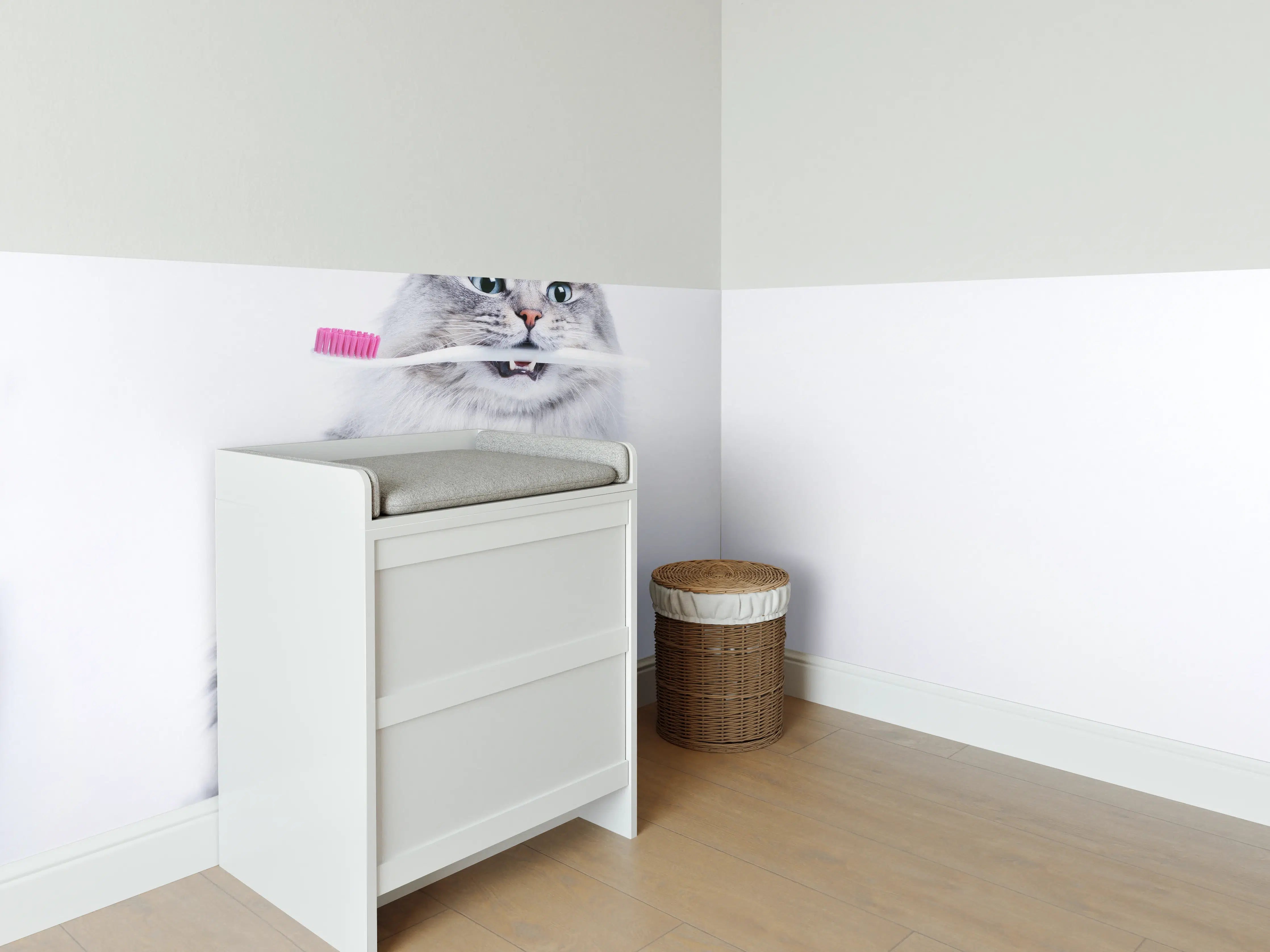 Babyzimmer Wandgestaltung - Lustige Katze mit Zahnbürste
