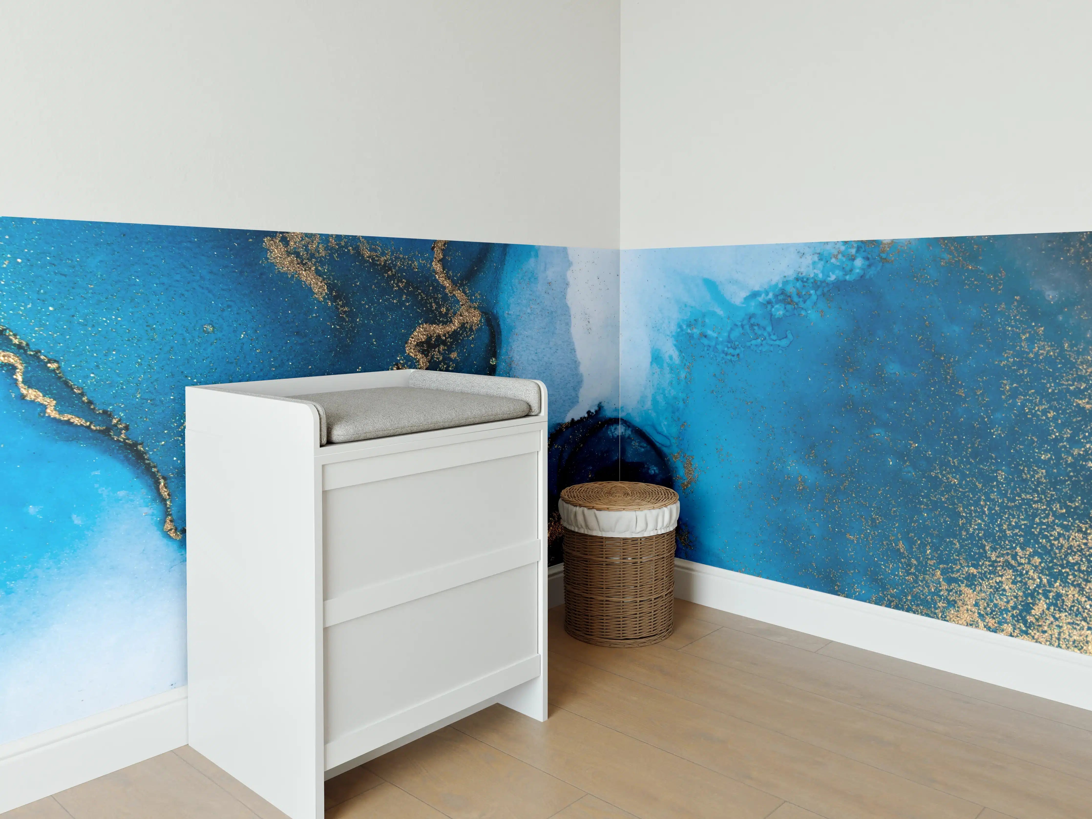 Babyzimmer Wandgestaltung - Luxus Marmor Textur - Flüssigmalerei