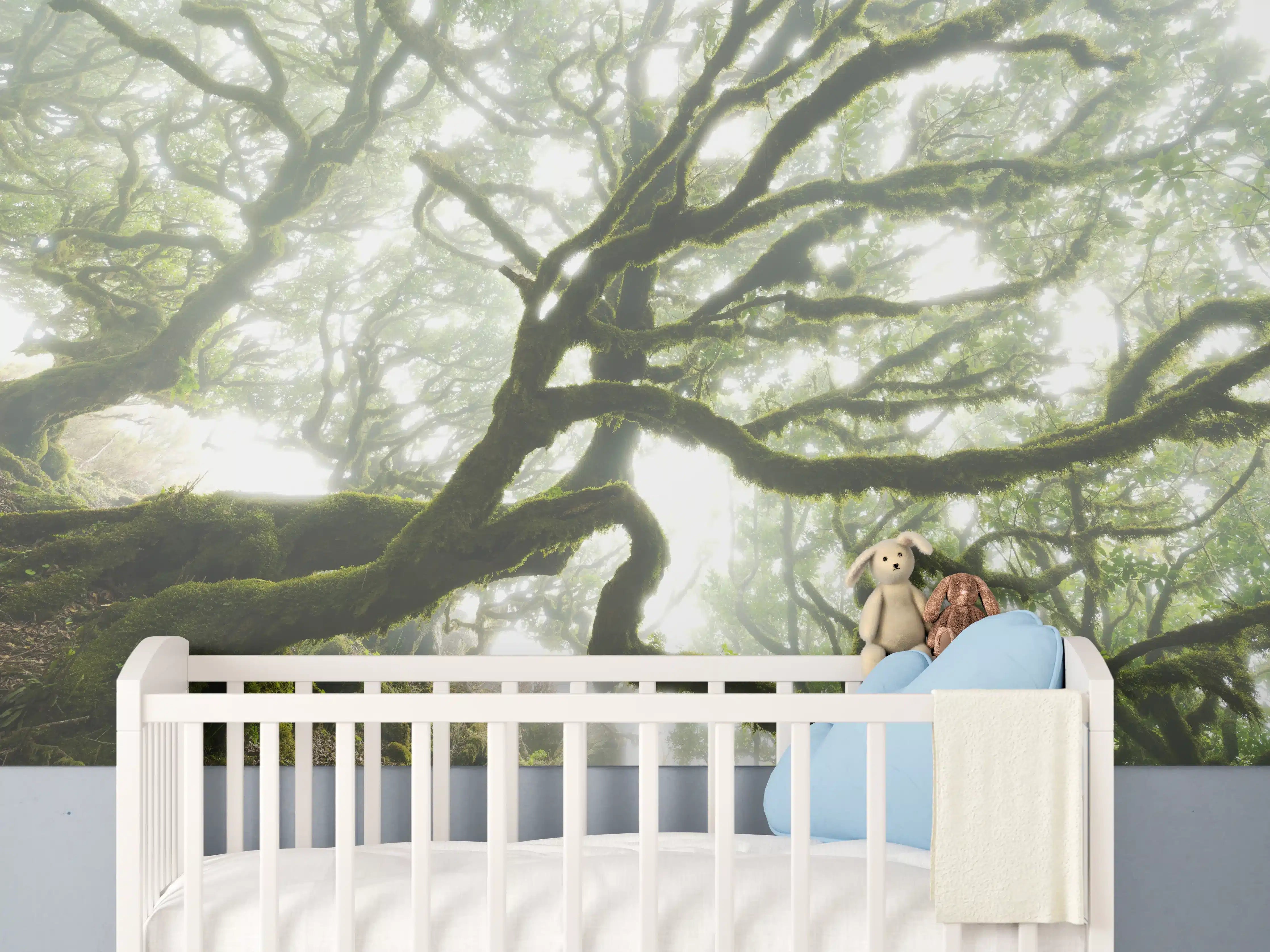 Babyzimmer Wandgestaltung - Magischer Baum