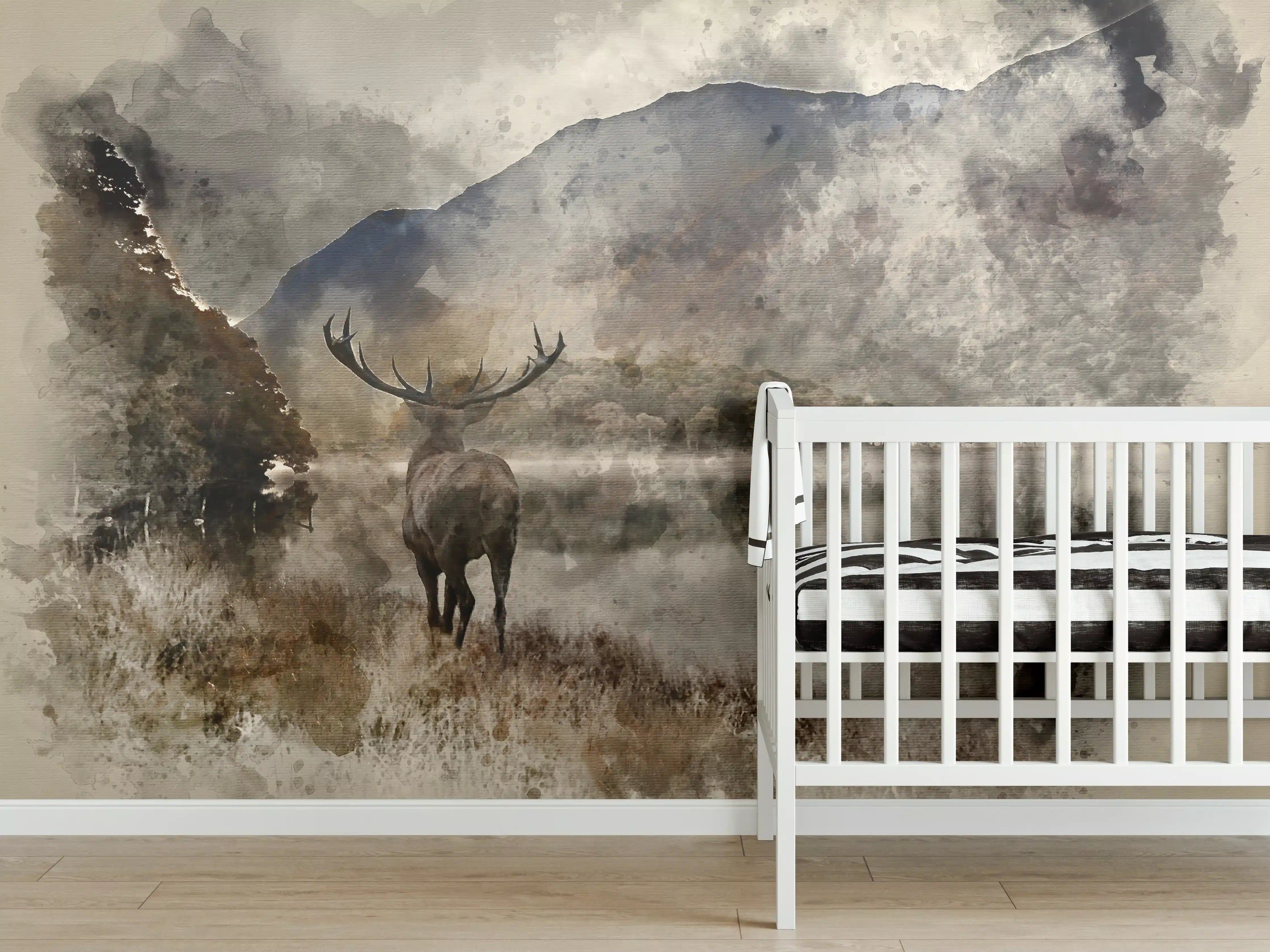 Babyzimmer Wandgestaltung - Majestätischer Elch in nebliger Berglandschaft
