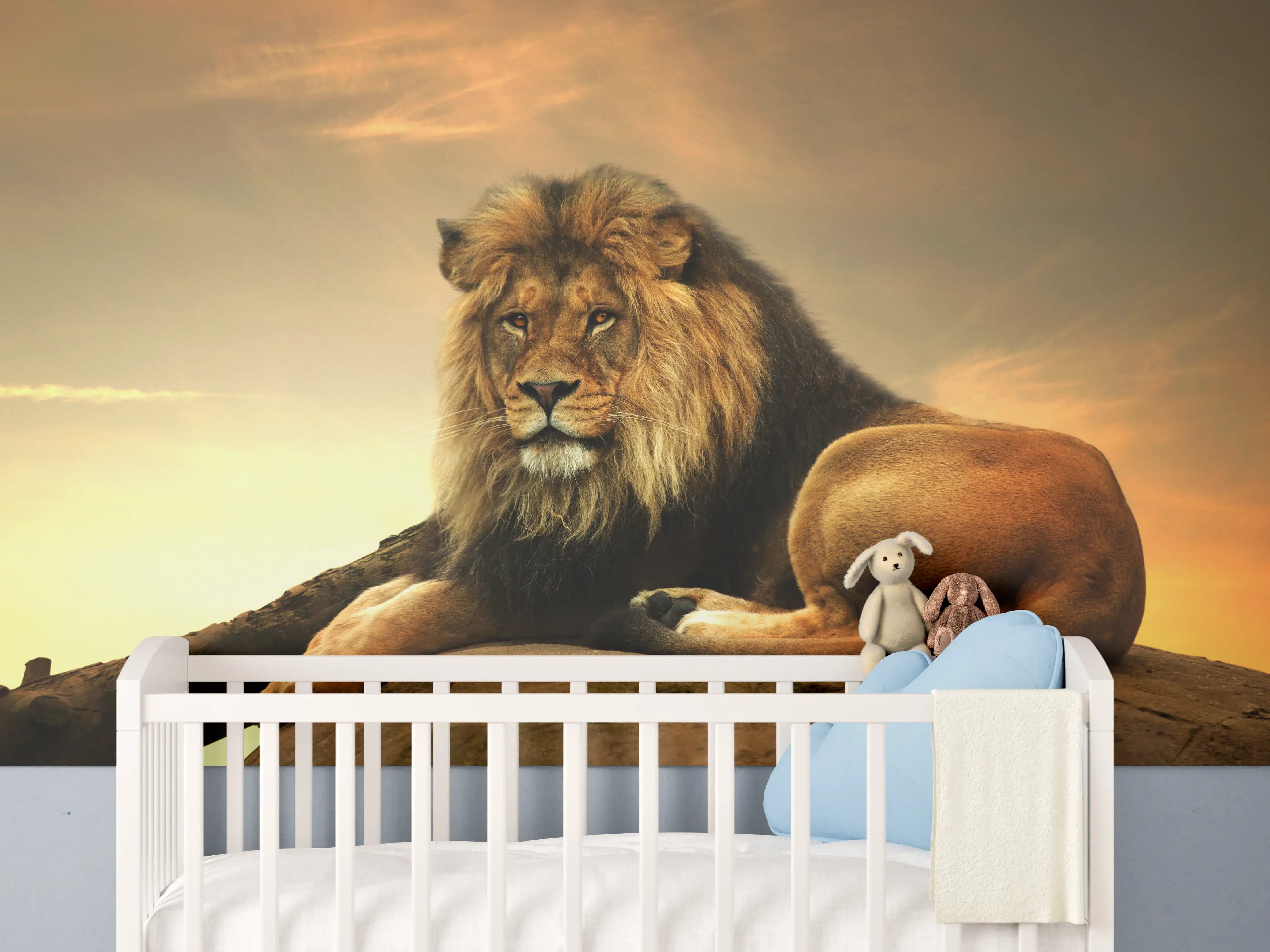 Babyzimmer Wandgestaltung - Majestätischer Löwe auf Fels