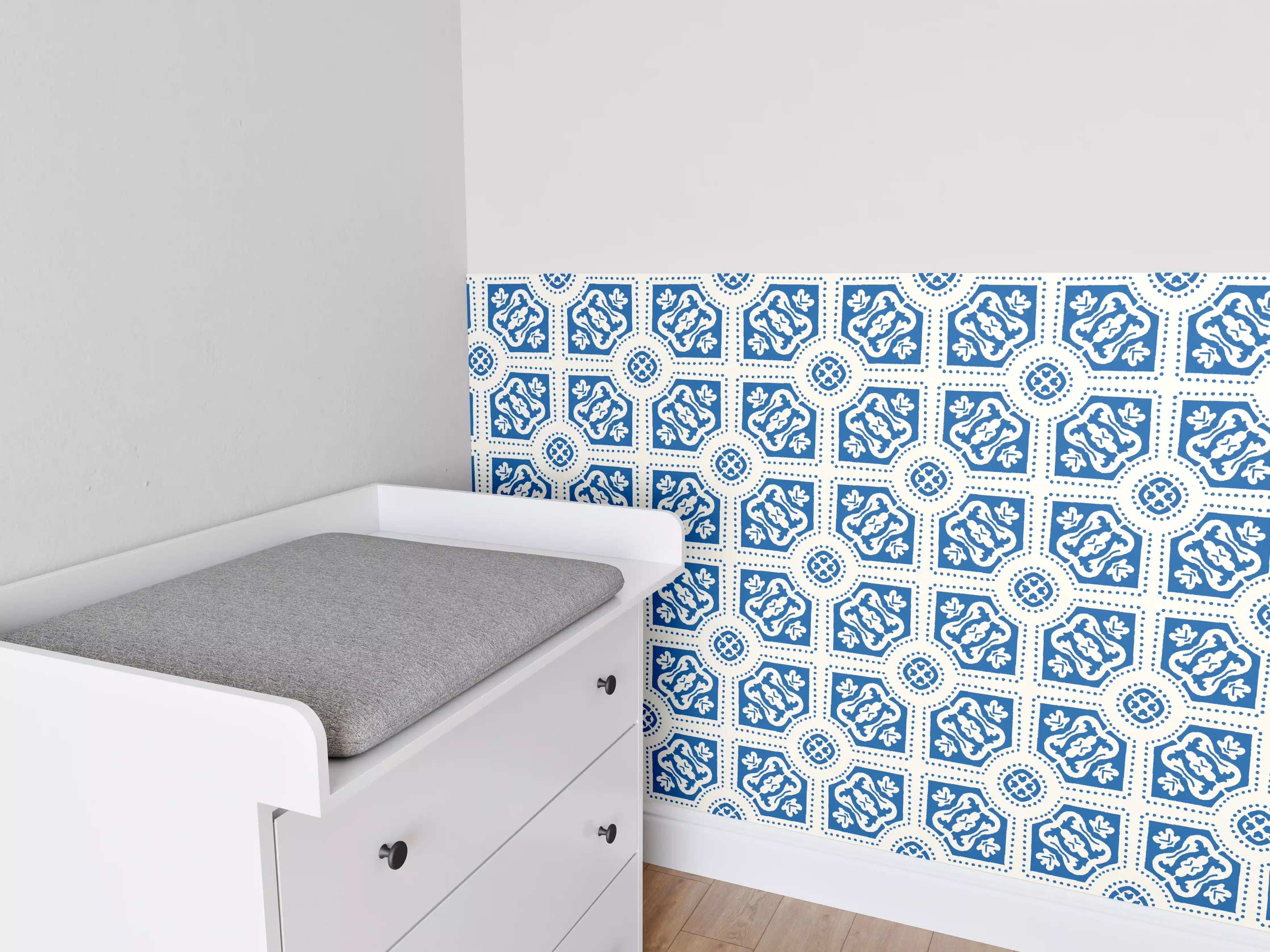 Babyzimmer Wandgestaltung - Maritimes Azur-Muster