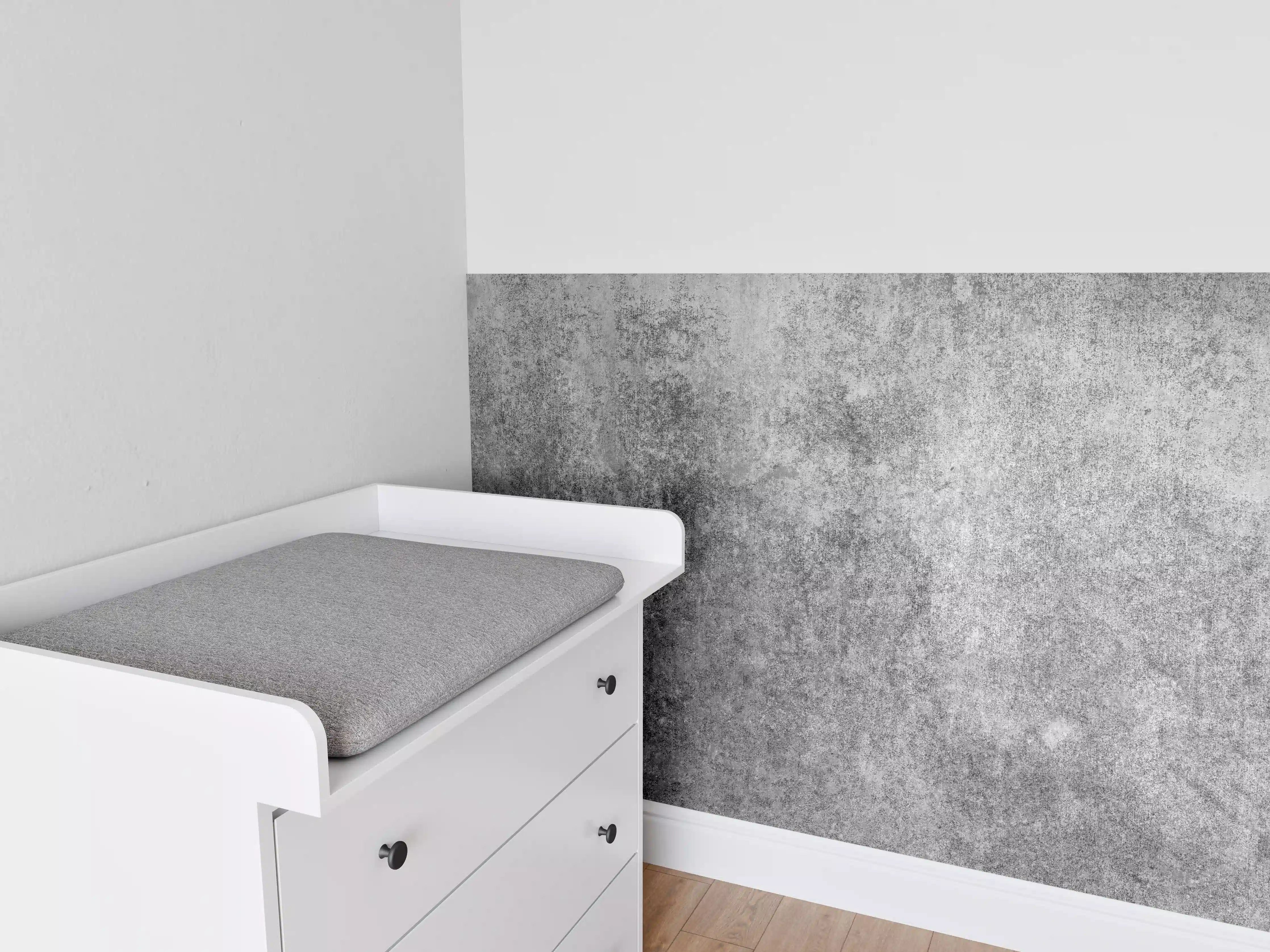 Babyzimmer Wandgestaltung - Massiver dunkelgrauer Beton