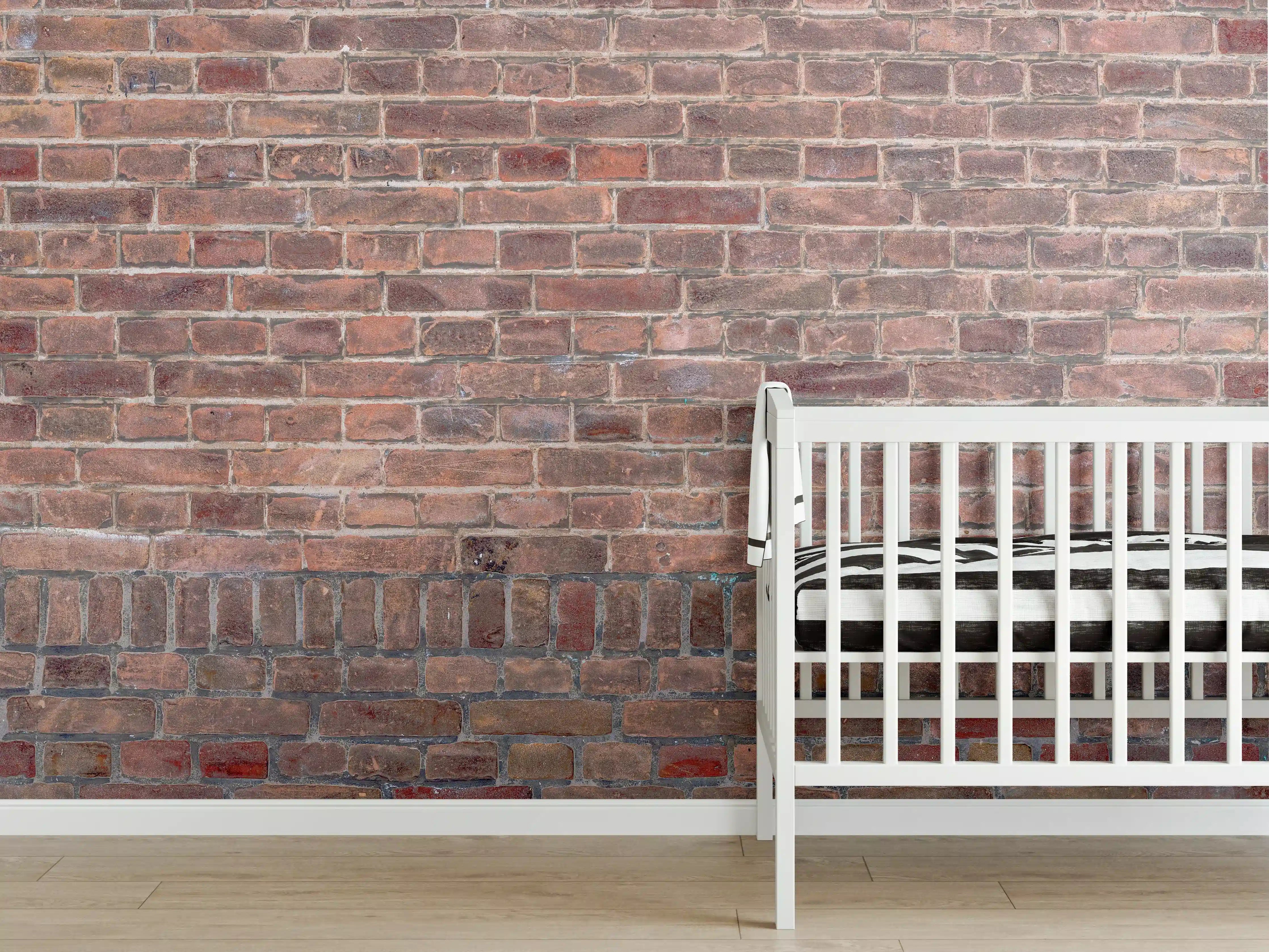 Babyzimmer Wandgestaltung - Mauerstruktur aus alten braunen Ziegeln