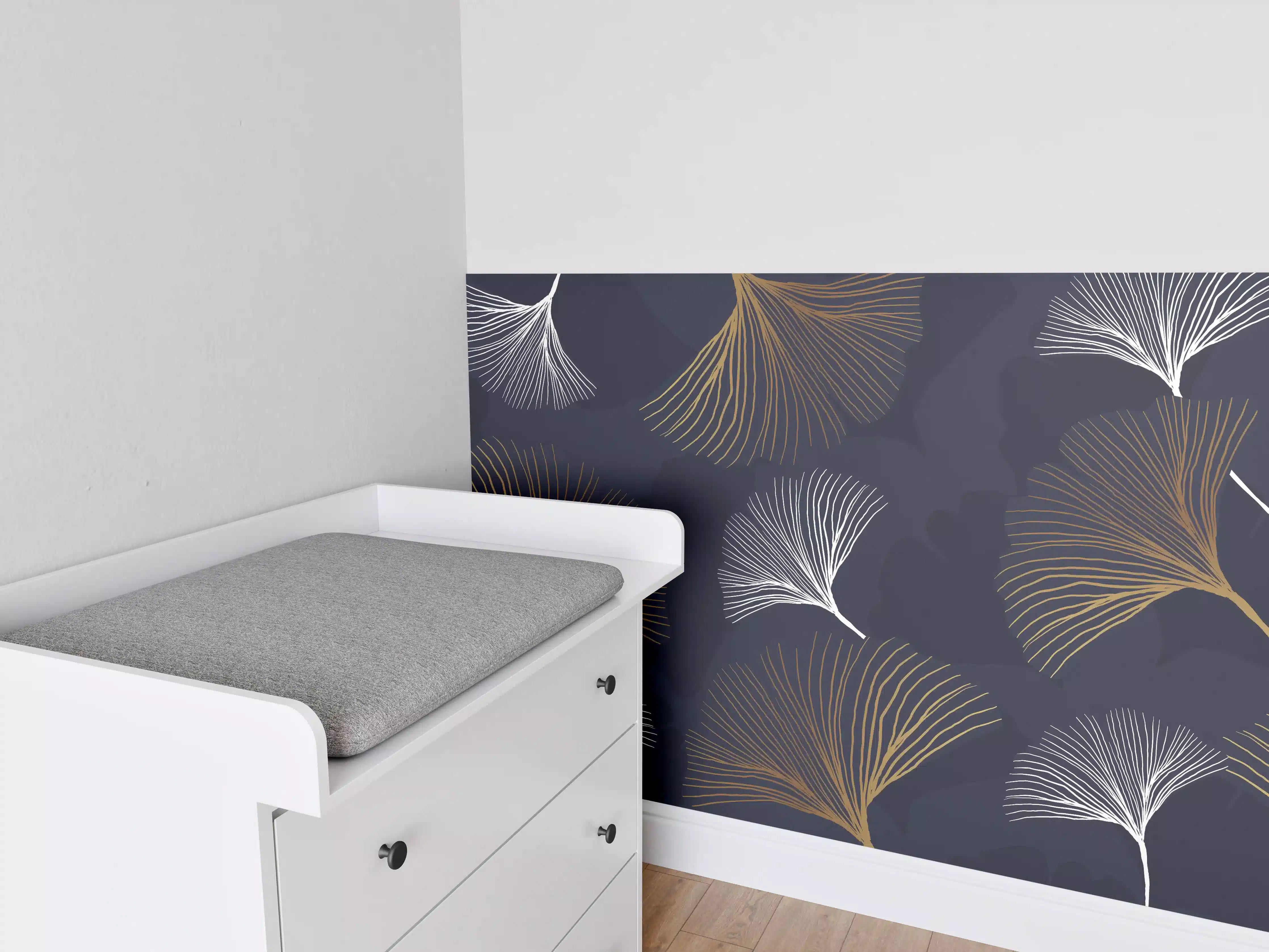 Babyzimmer Wandgestaltung - Metallischer Farn-Musterdruck