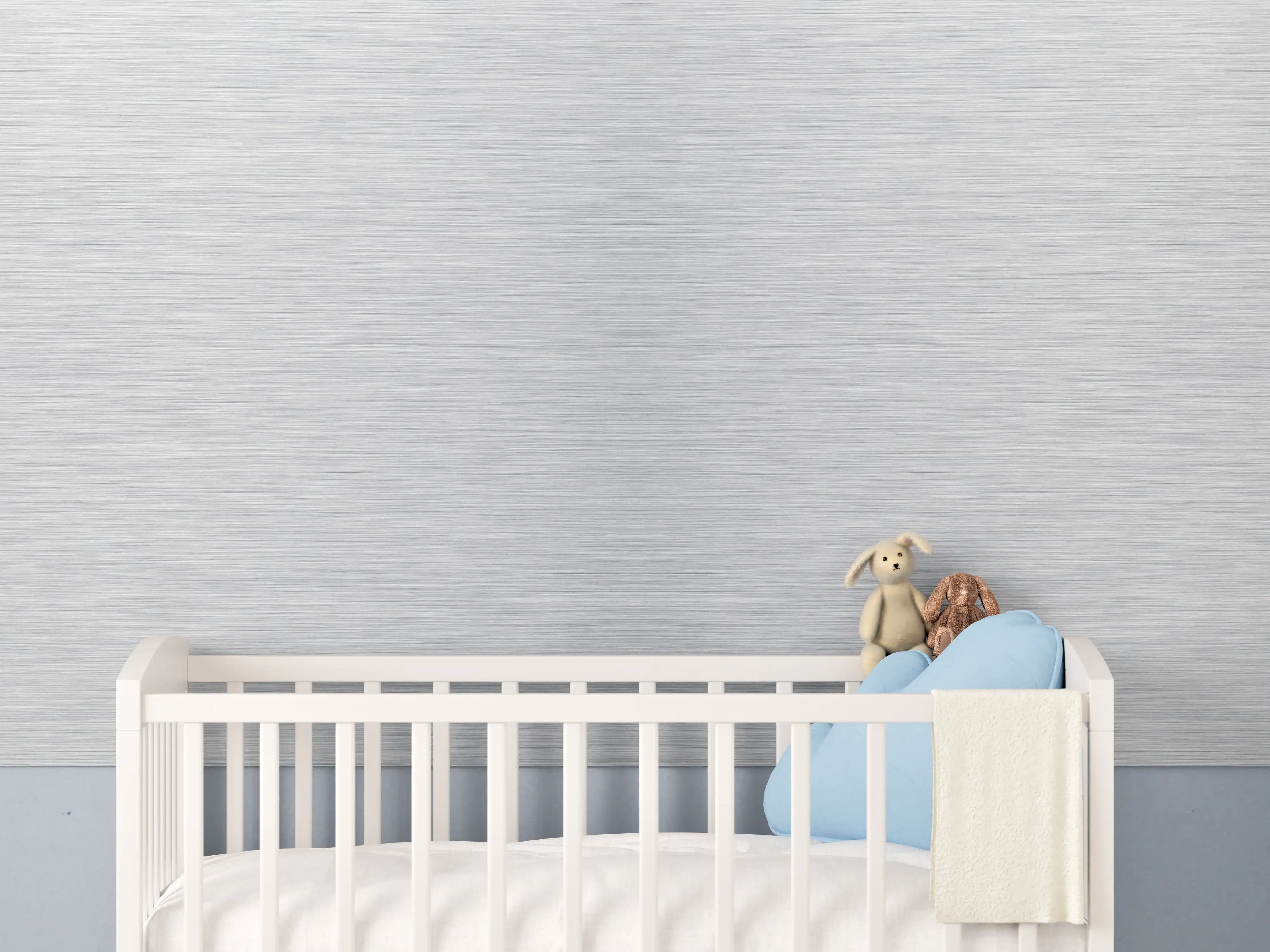 Babyzimmer Wandgestaltung - Moderne Metalltextur in Silberoptik