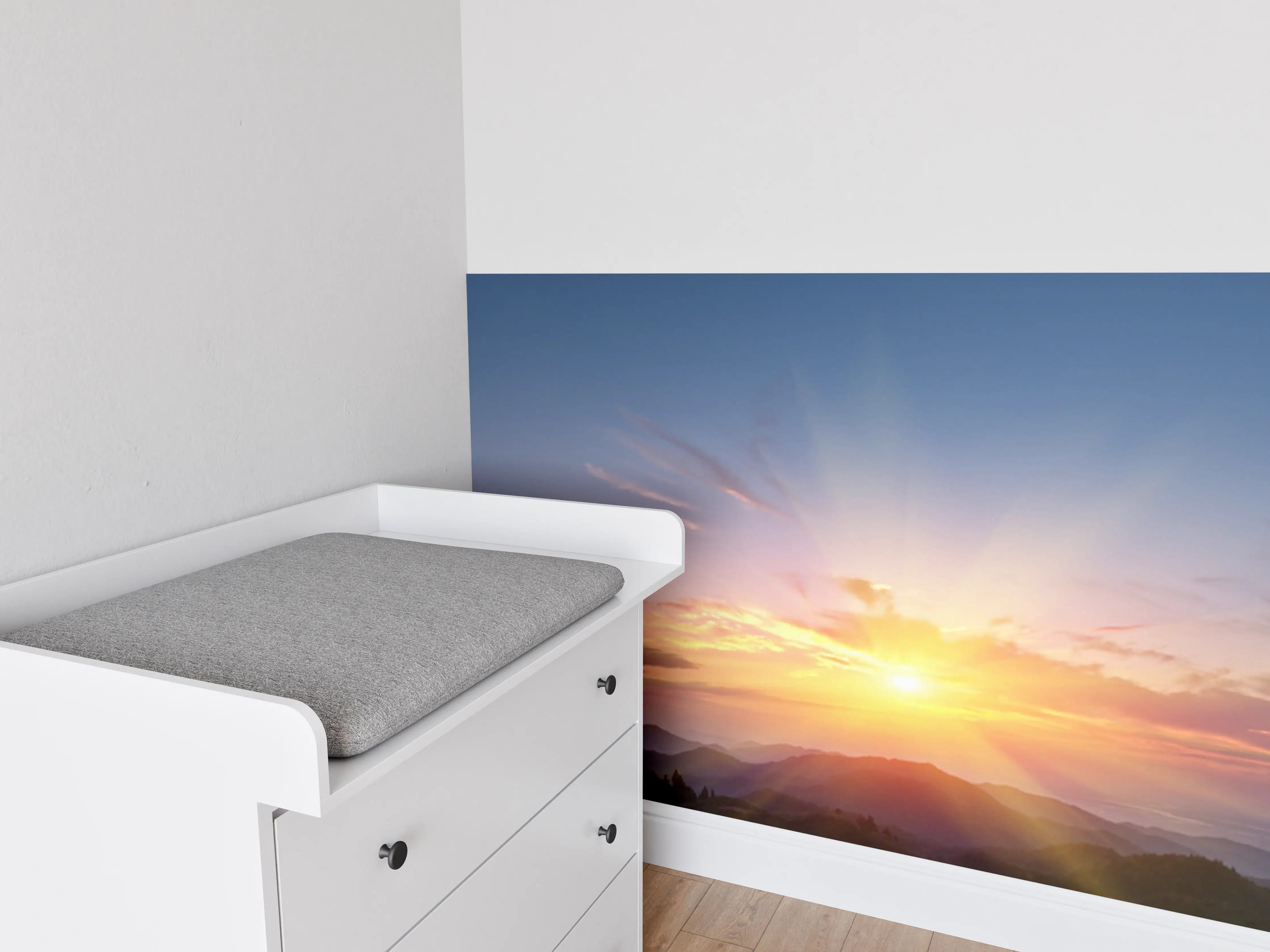 Babyzimmer Wandgestaltung - Morgendämmerung über Berglandschaft