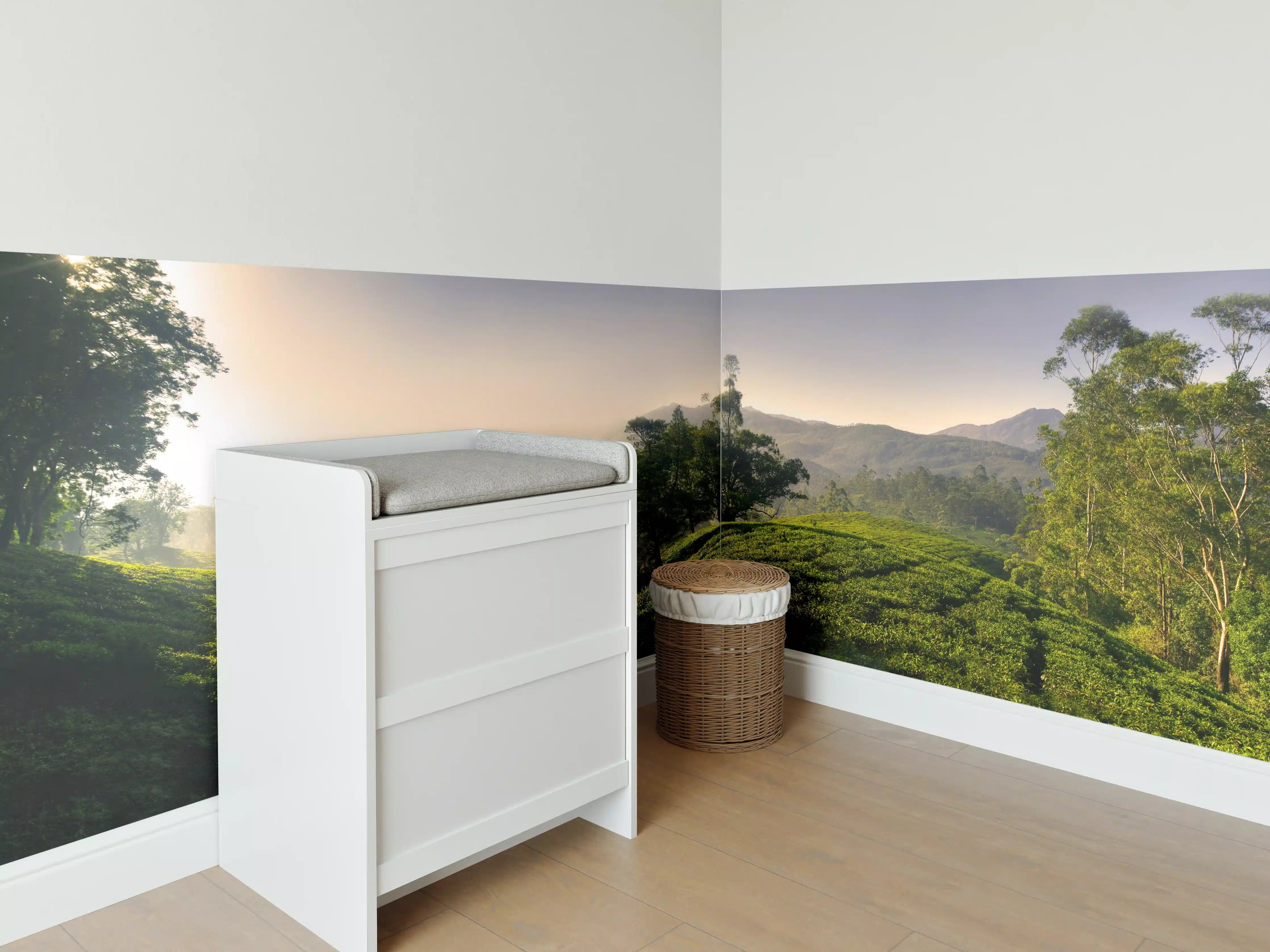 Babyzimmer Wandgestaltung - Morgendliche Grauhügel bei Sonnenaufgang