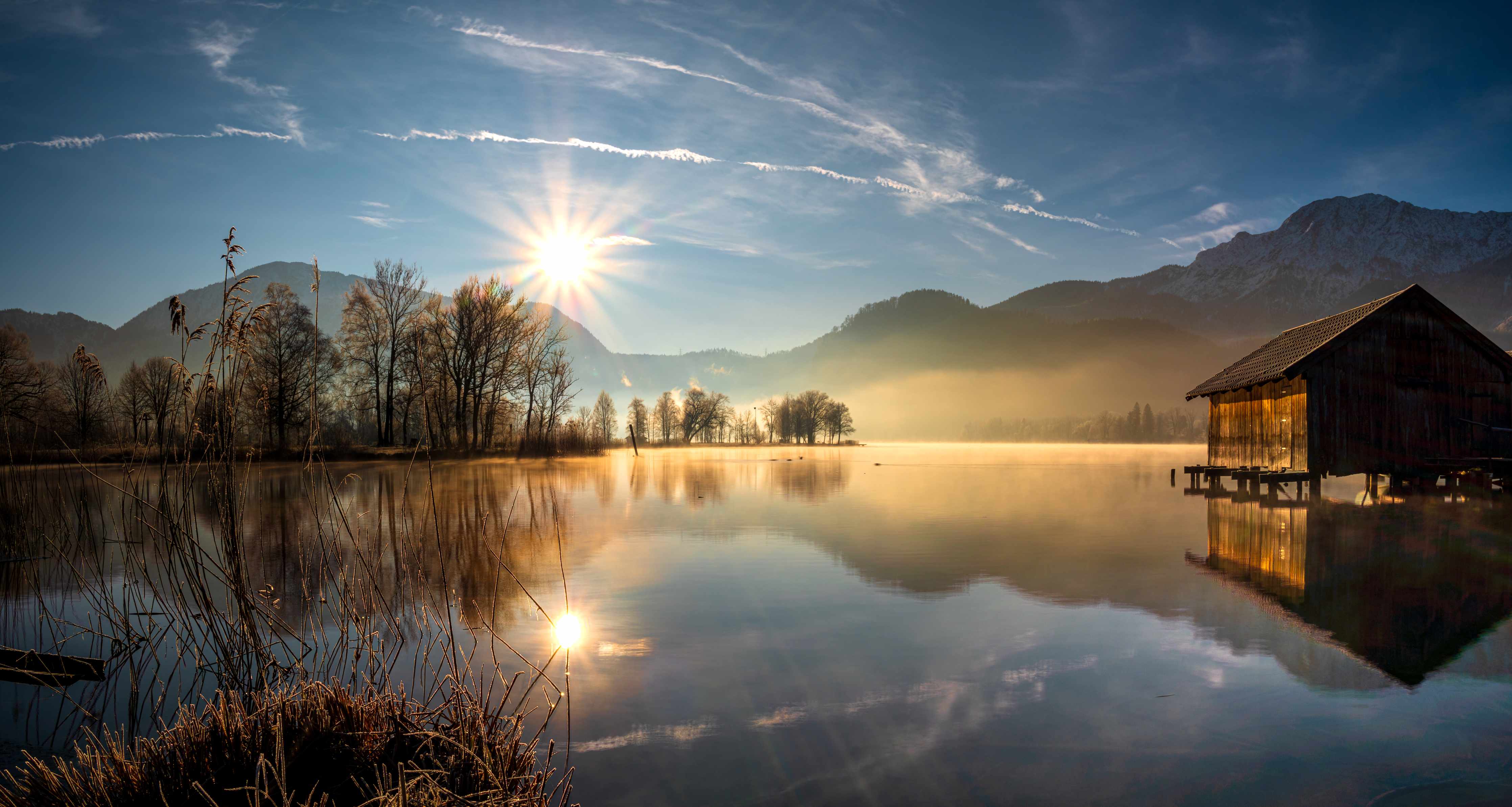 Babyzimmer Wandgestaltung-Morgensonnenblick auf den Bayerischen Kochelsee