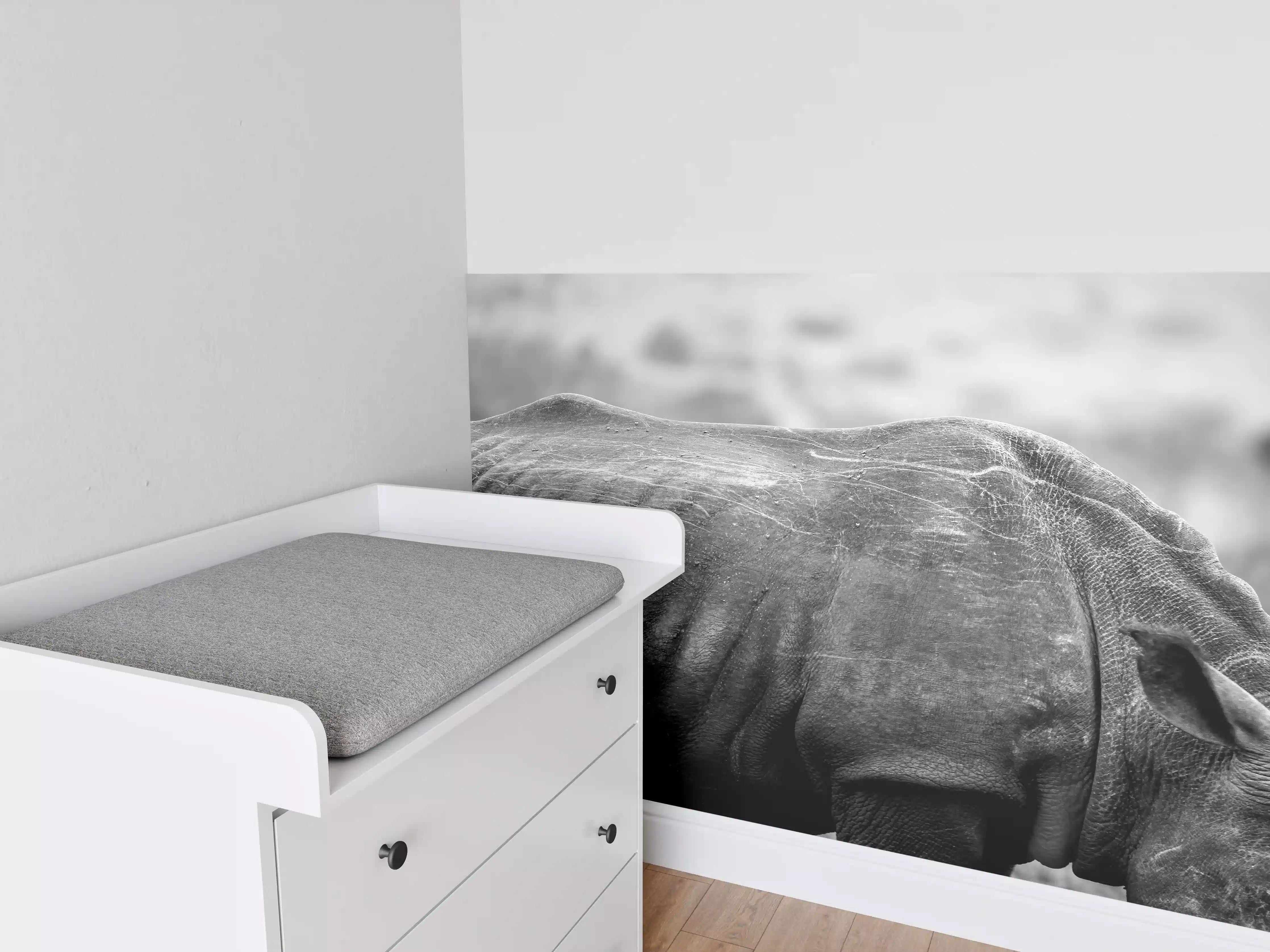 Babyzimmer Wandgestaltung - Nashorn - schwarz-weiß