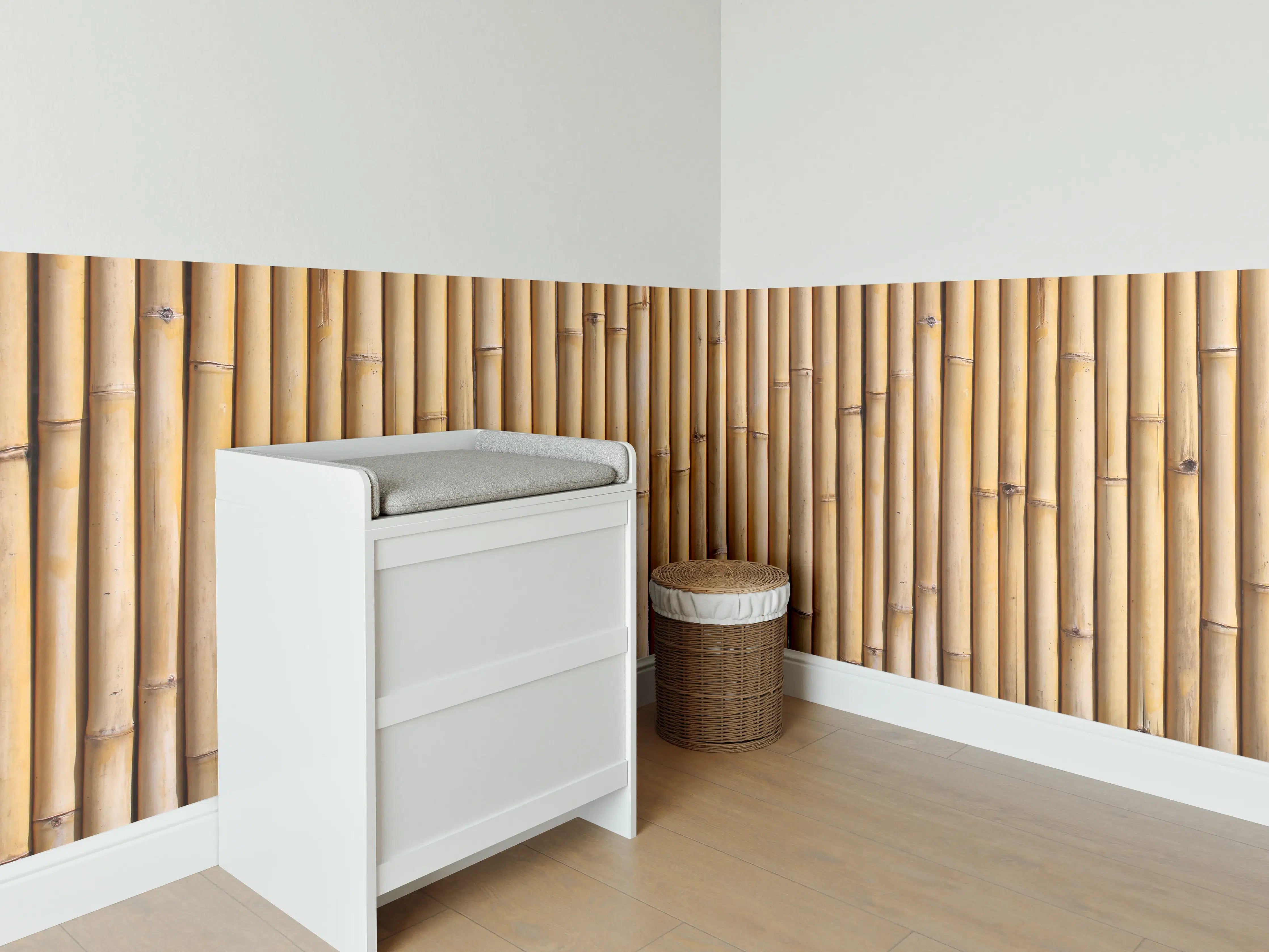 Babyzimmer Wandgestaltung - Natürliche Bambuslattung