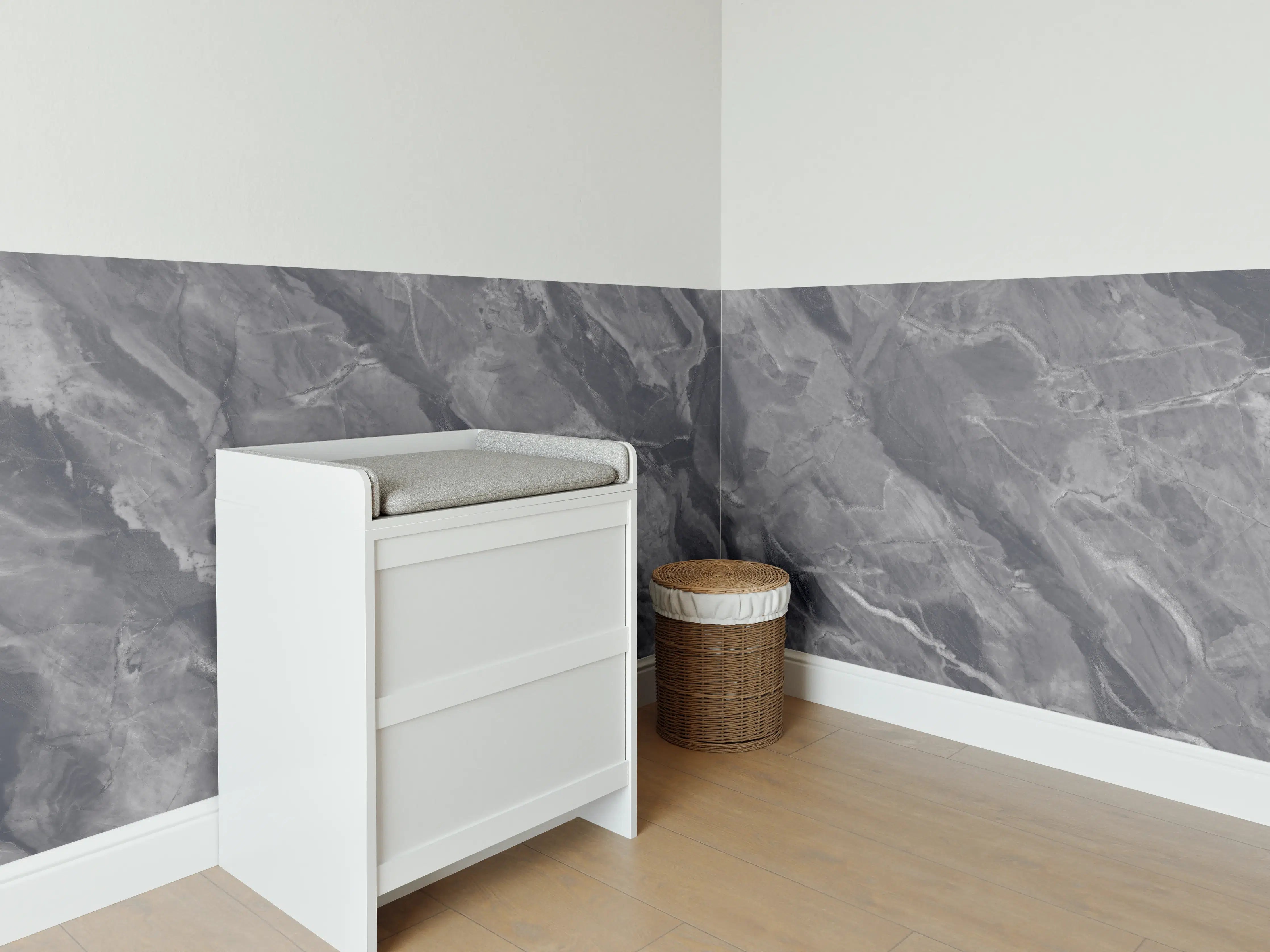 Babyzimmer Wandgestaltung - Natürliche Breccia-Marmorfliesen