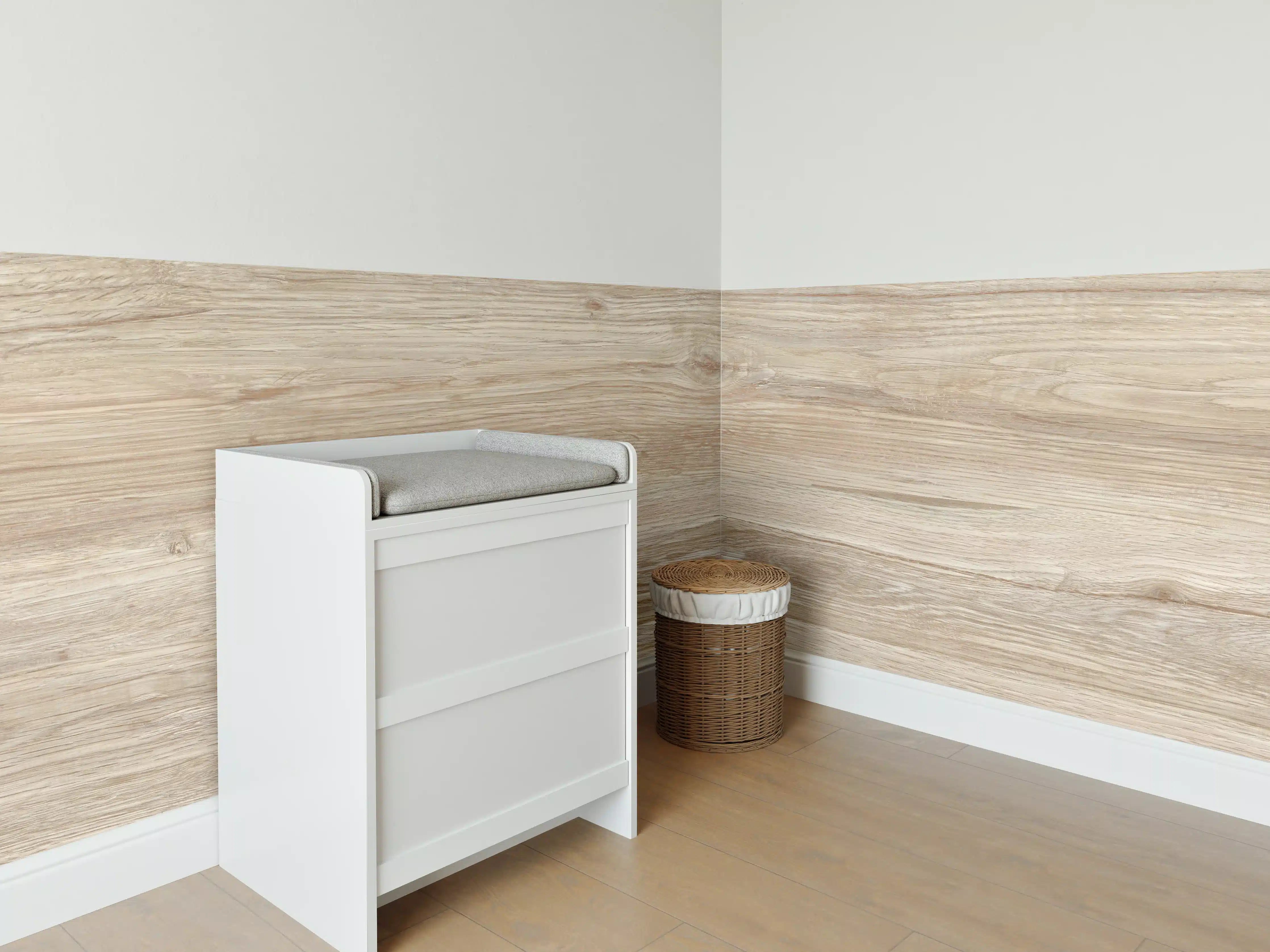 Babyzimmer Wandgestaltung - Natürliche Holztextur Hintergrund