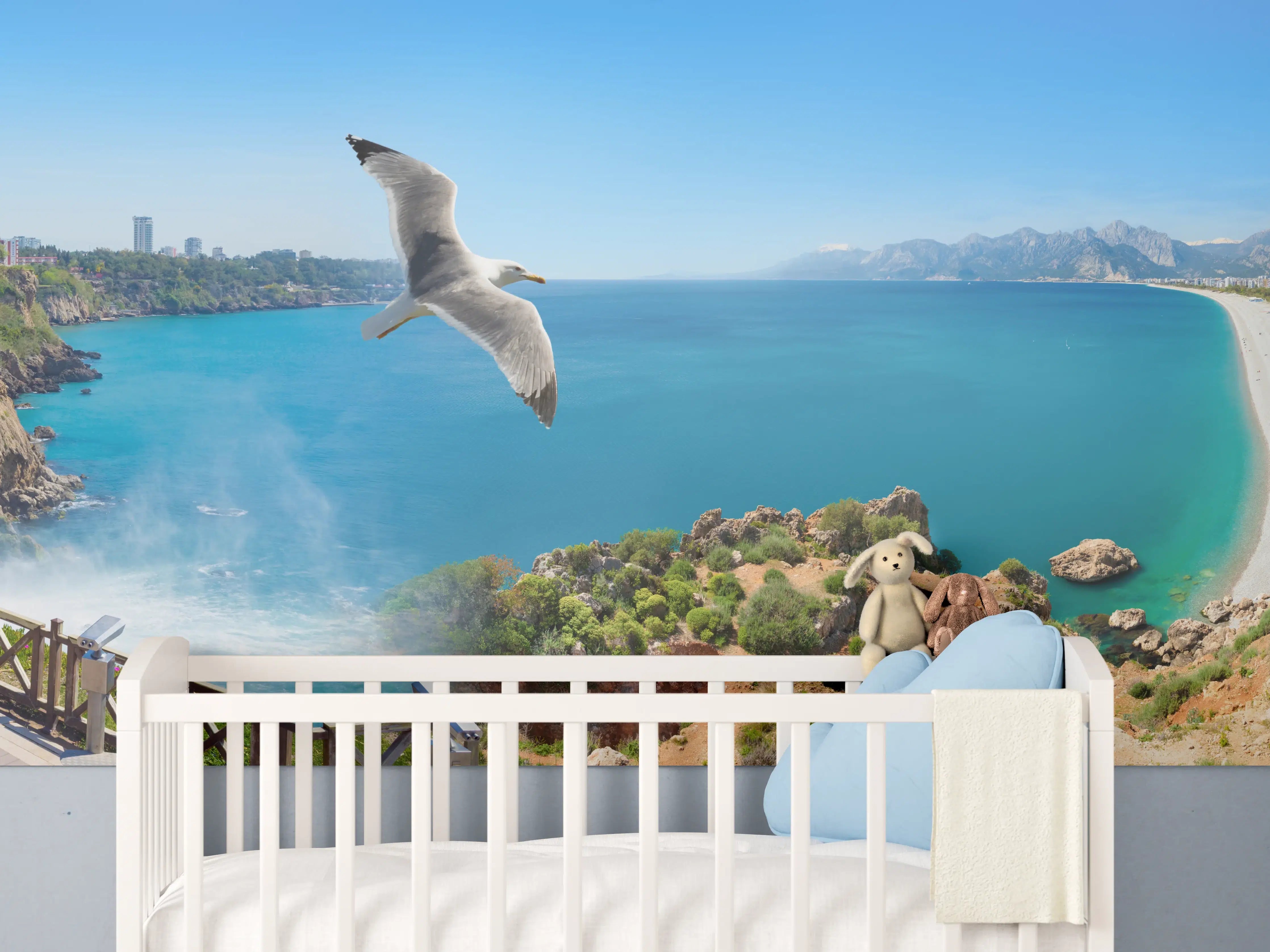Babyzimmer Wandgestaltung - Naturpanorama mit Wasserfall und Meer