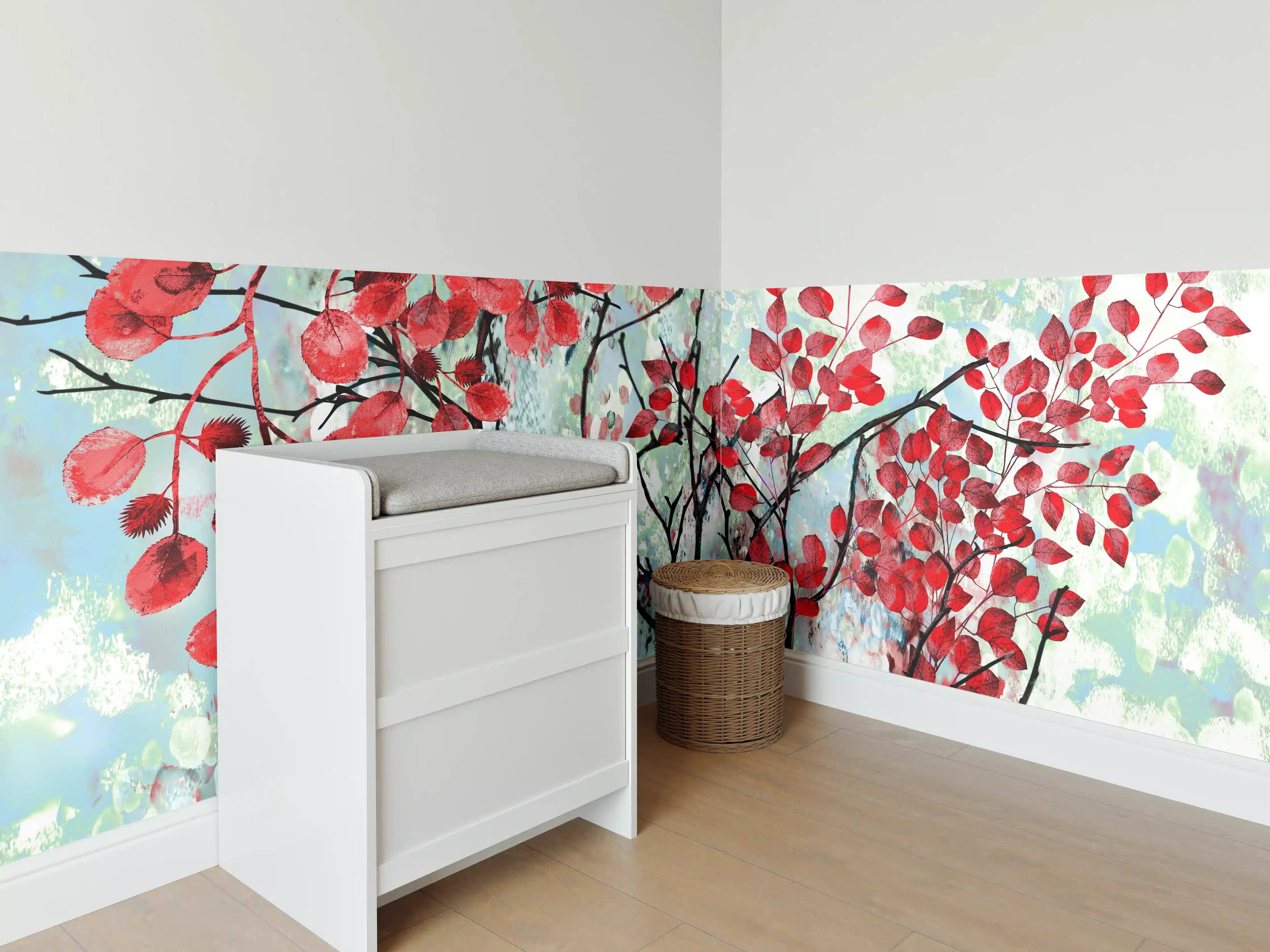 Babyzimmer Wandgestaltung - Ölmalerei von roten Blättern im Frühling